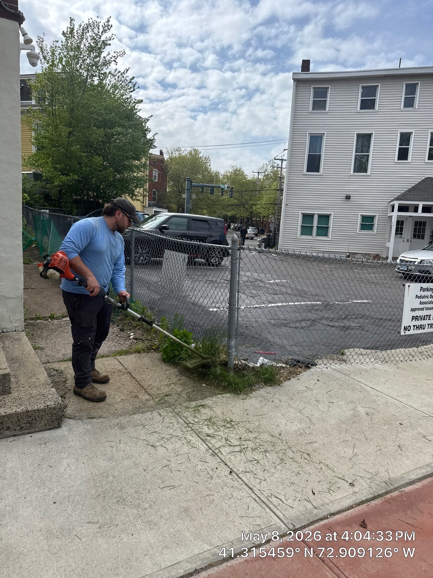 Professional Lawn Maintenance and Property Trimming in New Haven by Diamond Image LLC
