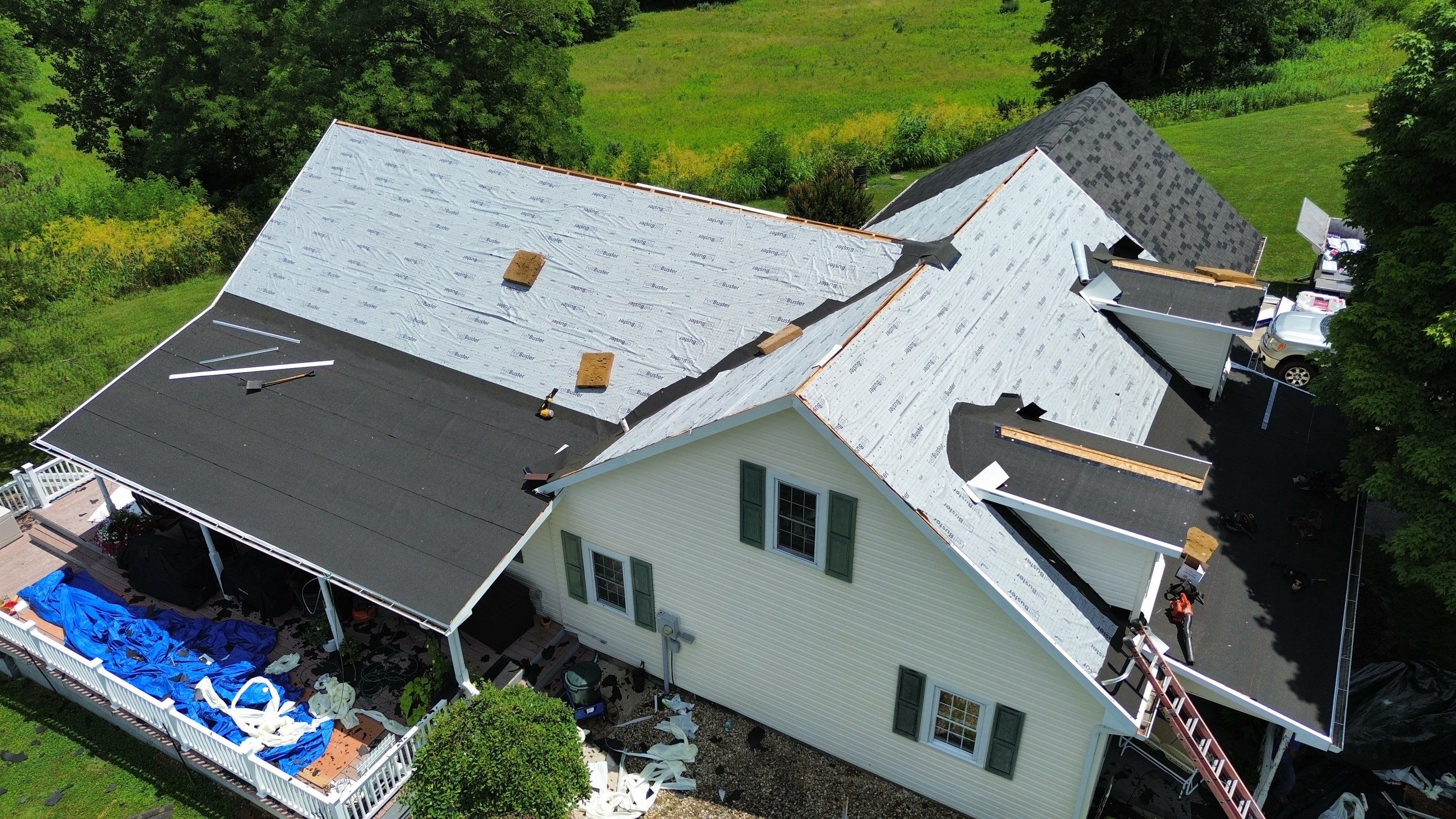 Residential Roofing Installation using Timberline HDZ Shingles - Charcoal by RoofX 