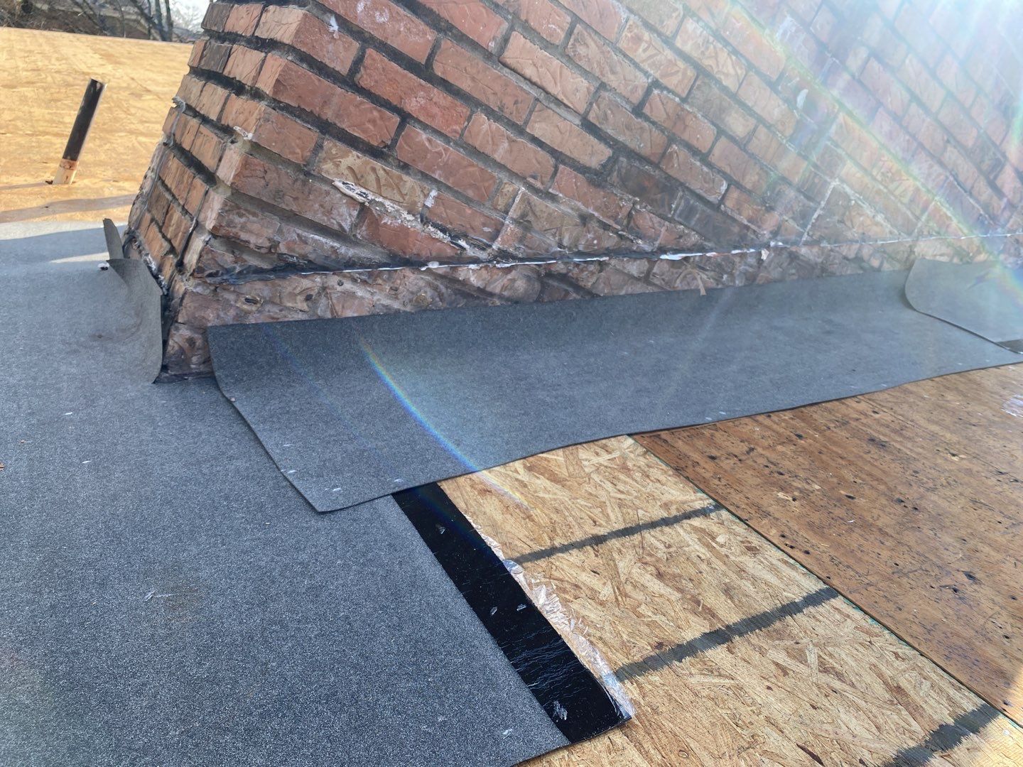 Residential Roofing Installation using Owens Corning Oakridge Roofing System by Undersun Roofing 