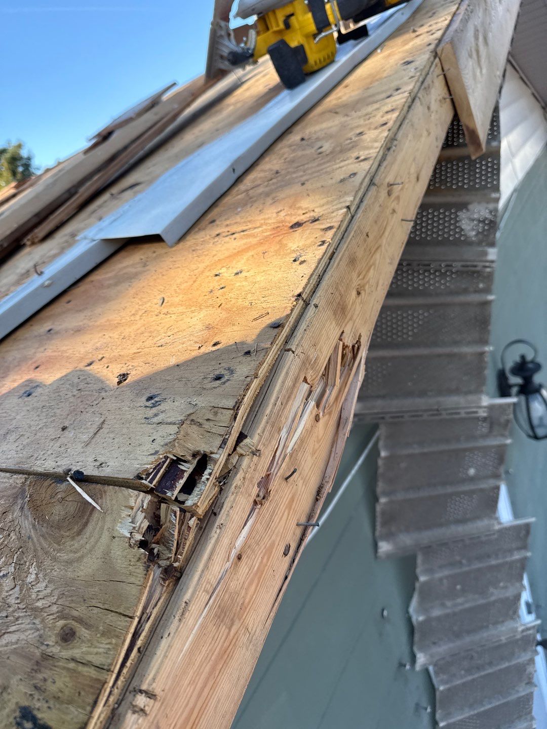 Project in St. Petersburg 33713 by Mitchell Roofing Company LLC 