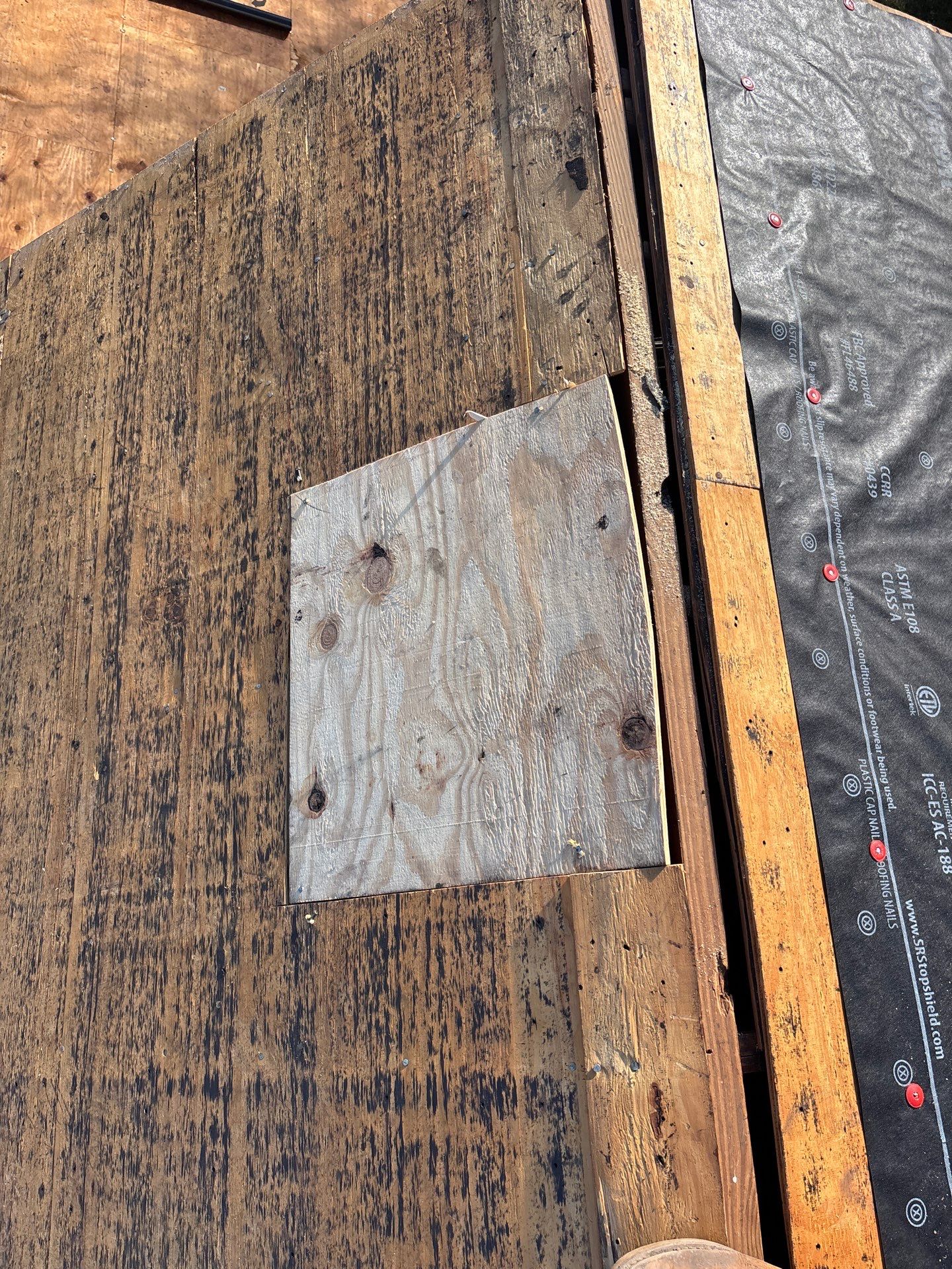 Roof Replacement Missouri City by Roof Repair Company