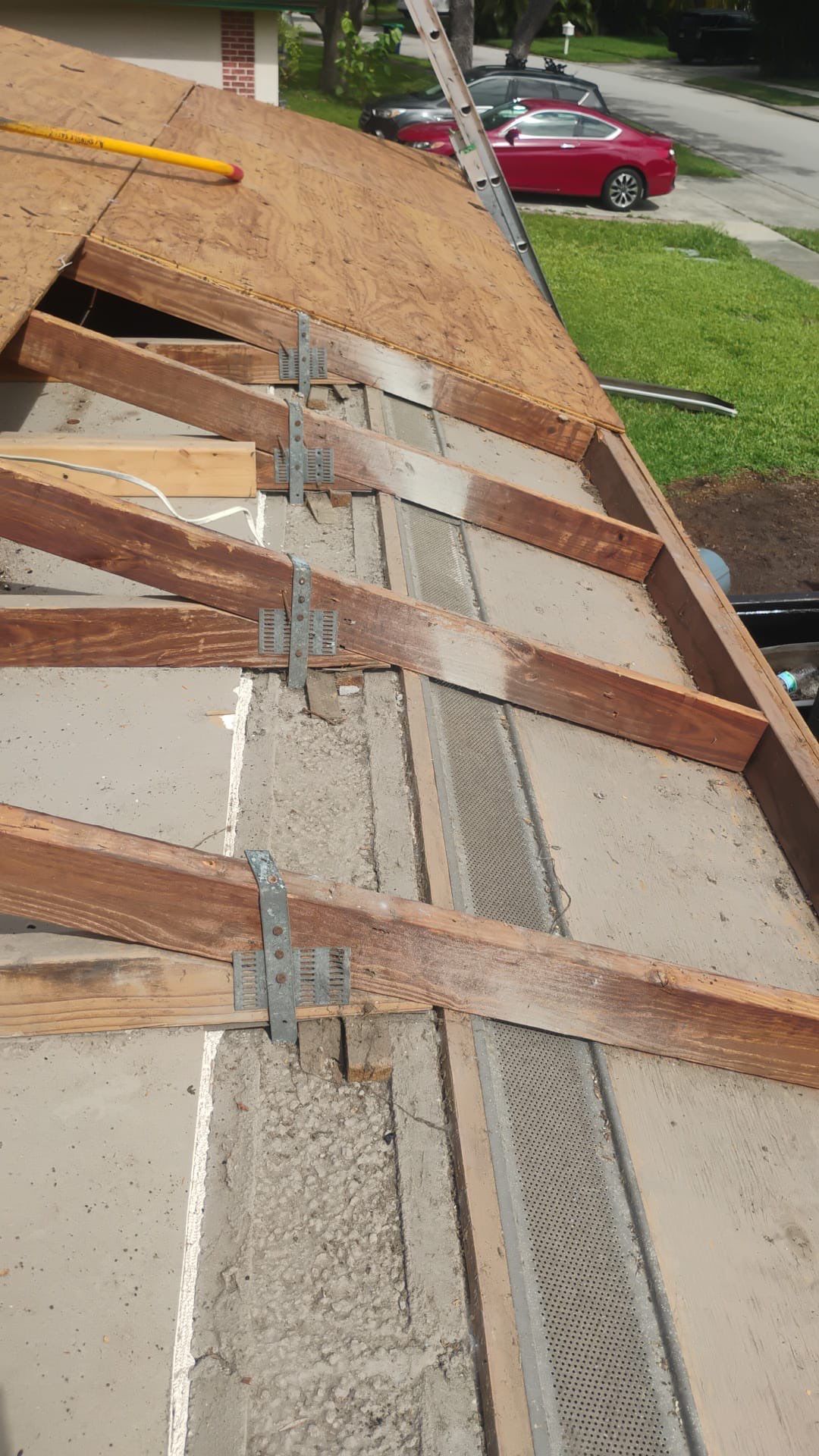 Project in Pinellas Park 33781 by Mitchell Roofing Company LLC 