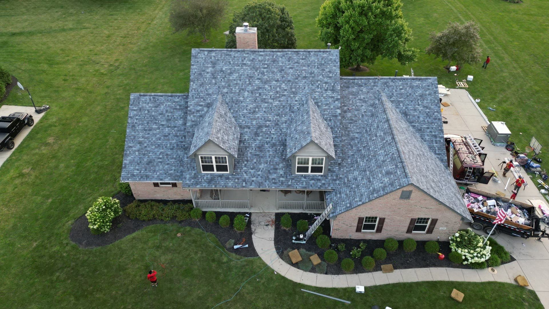 Owens Corning® Pacific Wave Duration® Shingles by WIW Enterprises Inc