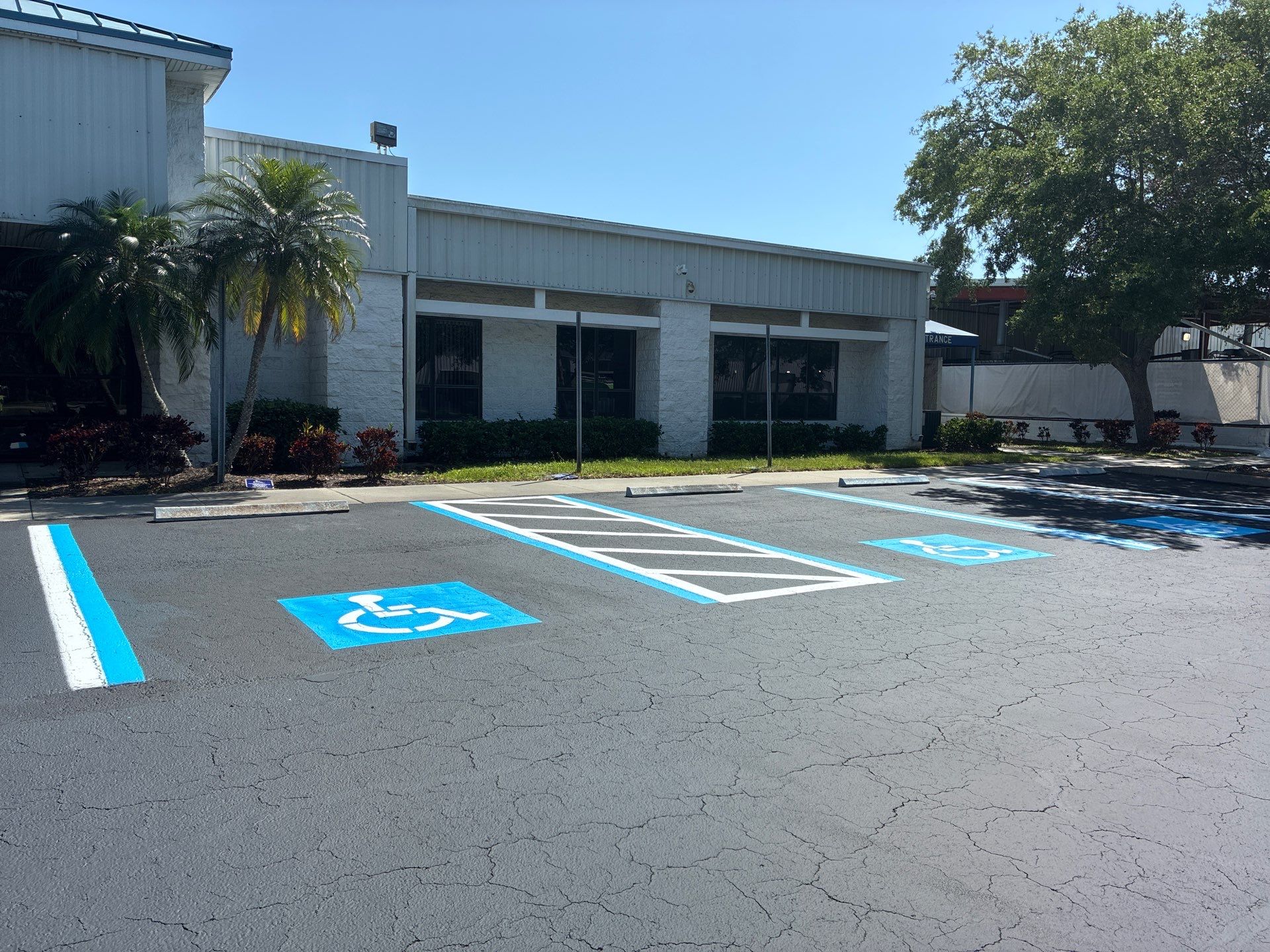 Asphalt Sealcoating, Line Striping, Crack Sealing, Asphalt Repair by Everline Coatings & Services - Southwest FL