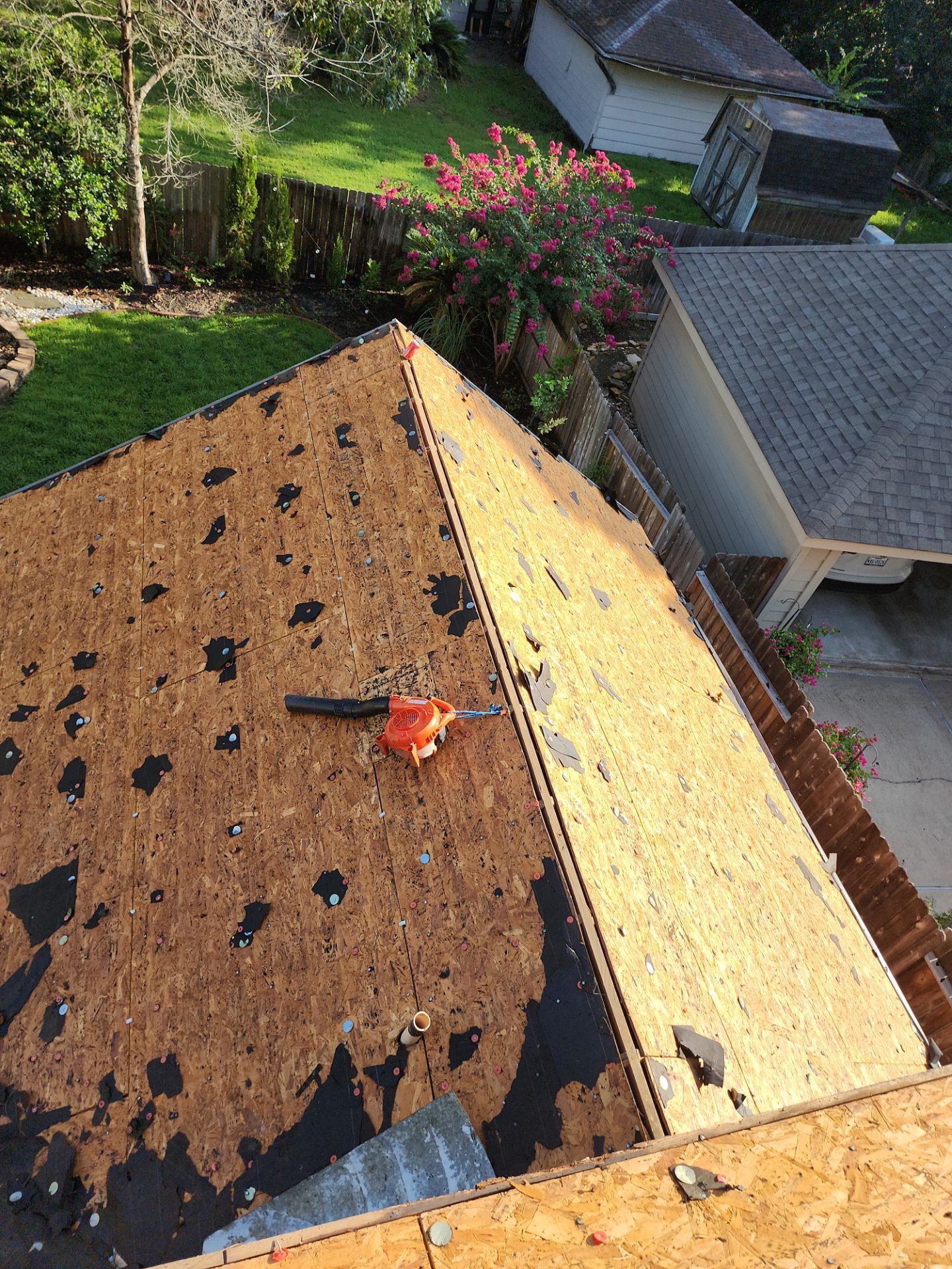 Residential Roofing Installation using Owen's Corning Duration (Lifetime) Shingles by Roof Repair Company