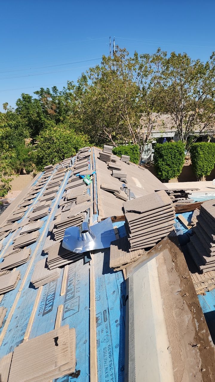 Sierra Beige Concrete Tile  by Reimagine Roofing