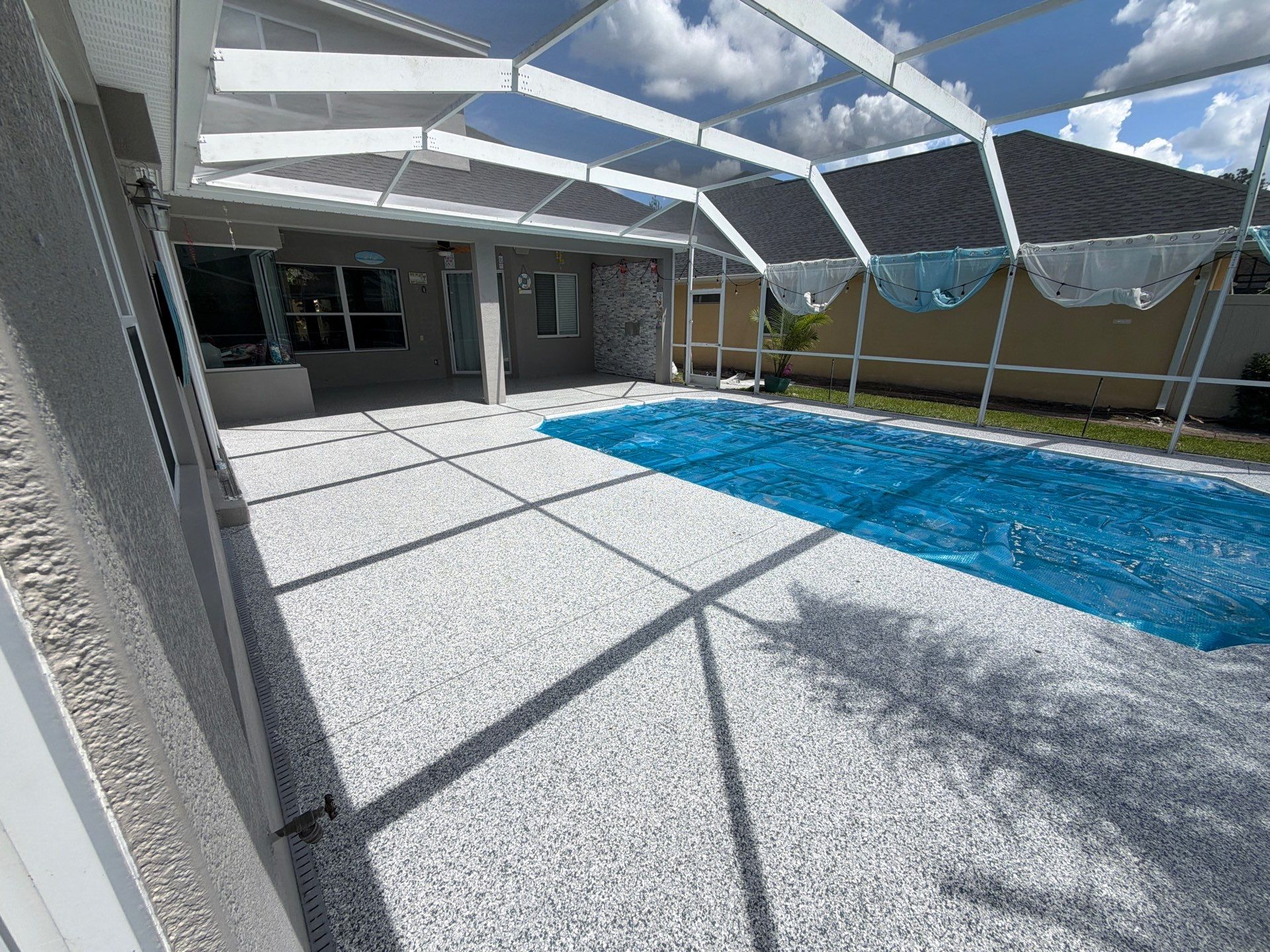 Land O' Lakes Pool Deck Coating by Performance Floors & Coating
