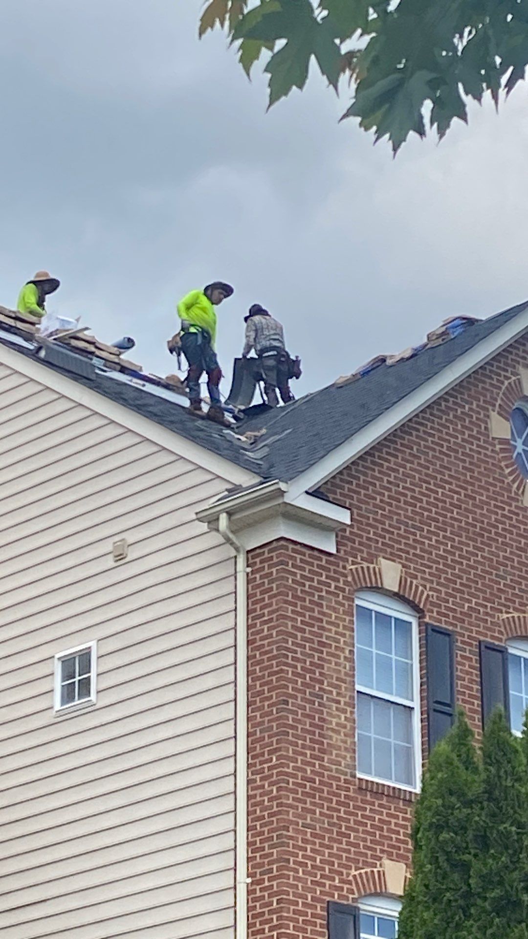 Alexandria: Residential Roof Replacement with CertainTeed Landmark Pro in Max Def Charcoal Black by RM Banning, Inc.