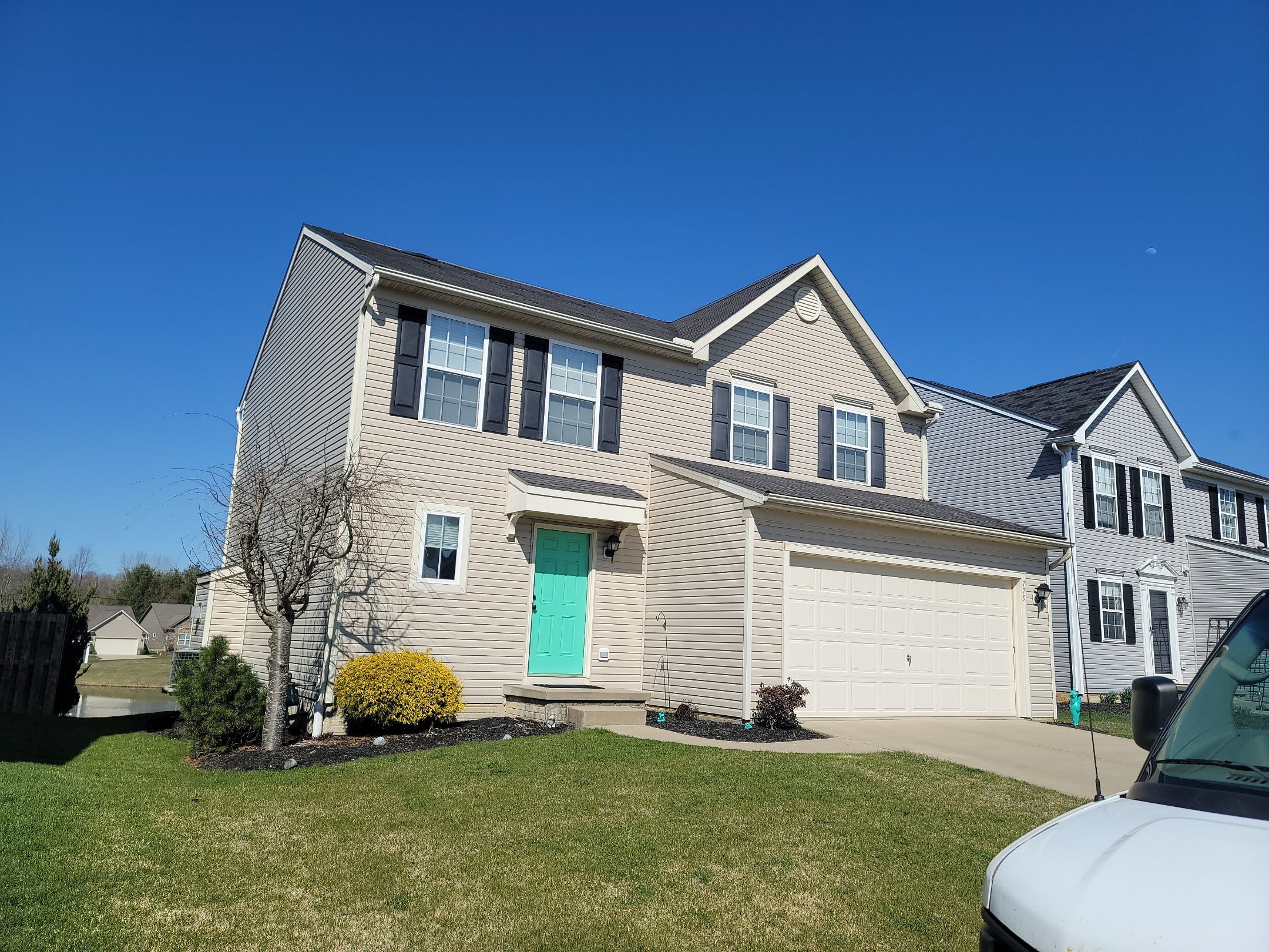 ATLAS PINNACLE COLOR: BLACK SHADOW DRIP EDGE: WHITE by Eagle Eye Roofing