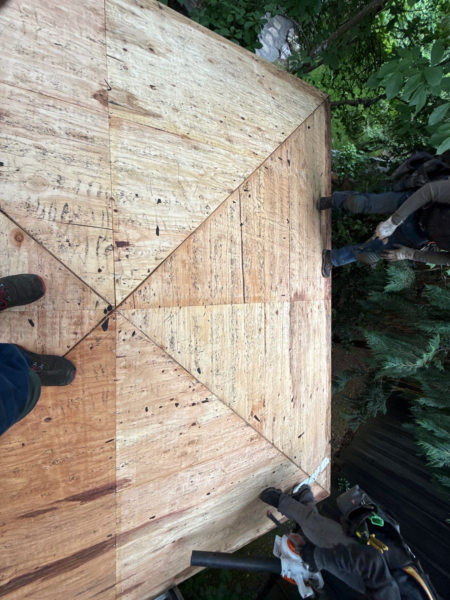 Project in West linn by Tom Leach Roofing