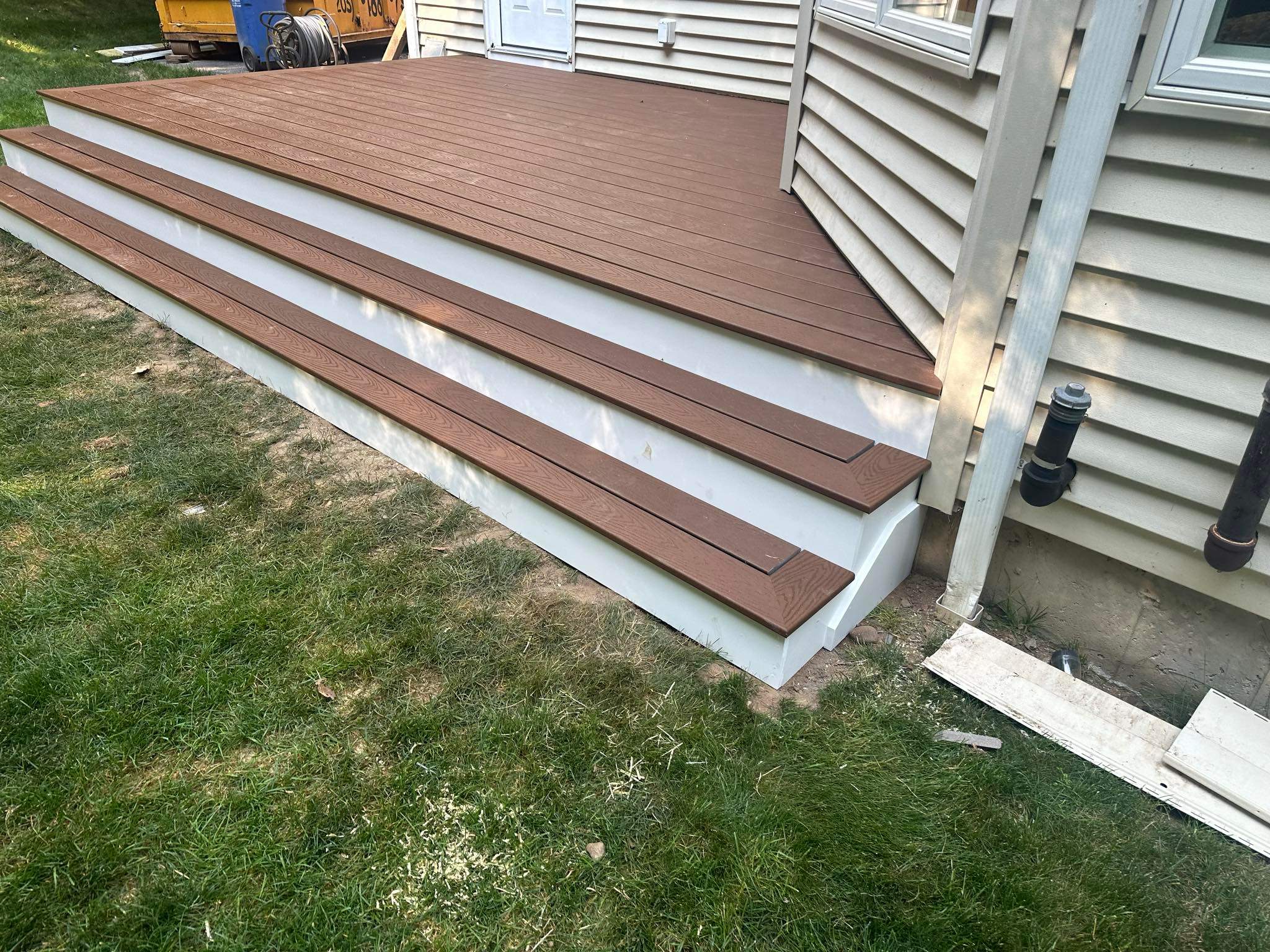 Deck Replacement Trex Select Saddle by DiGiorgi Roofing and Siding Inc