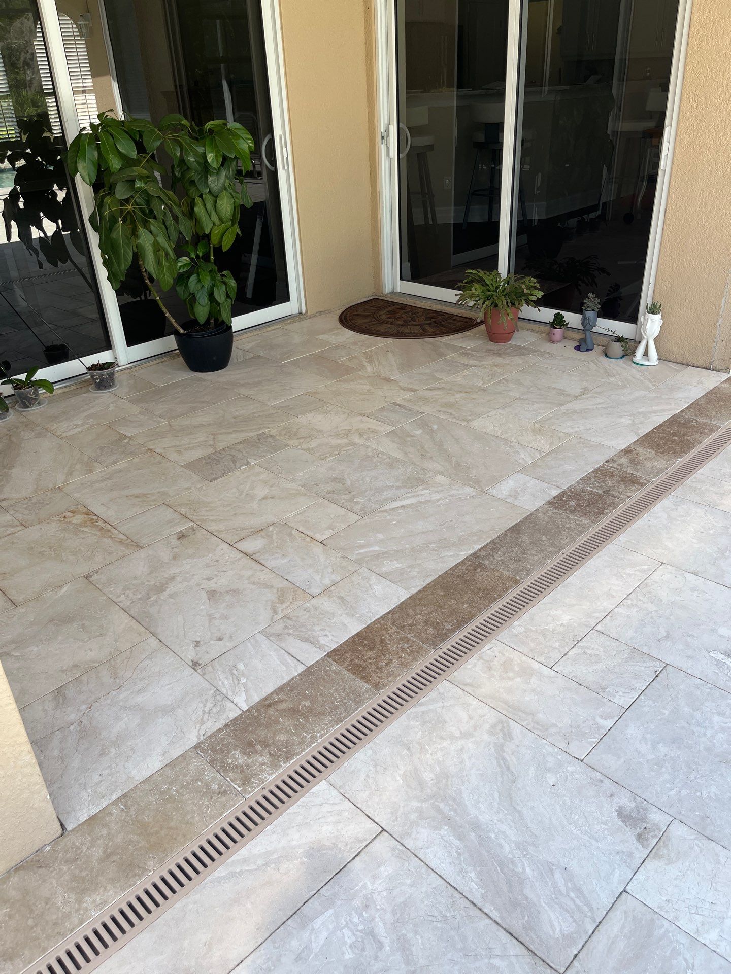 Travertine Paver Sealing Project in Sun City Center by Supreme Paver Experts