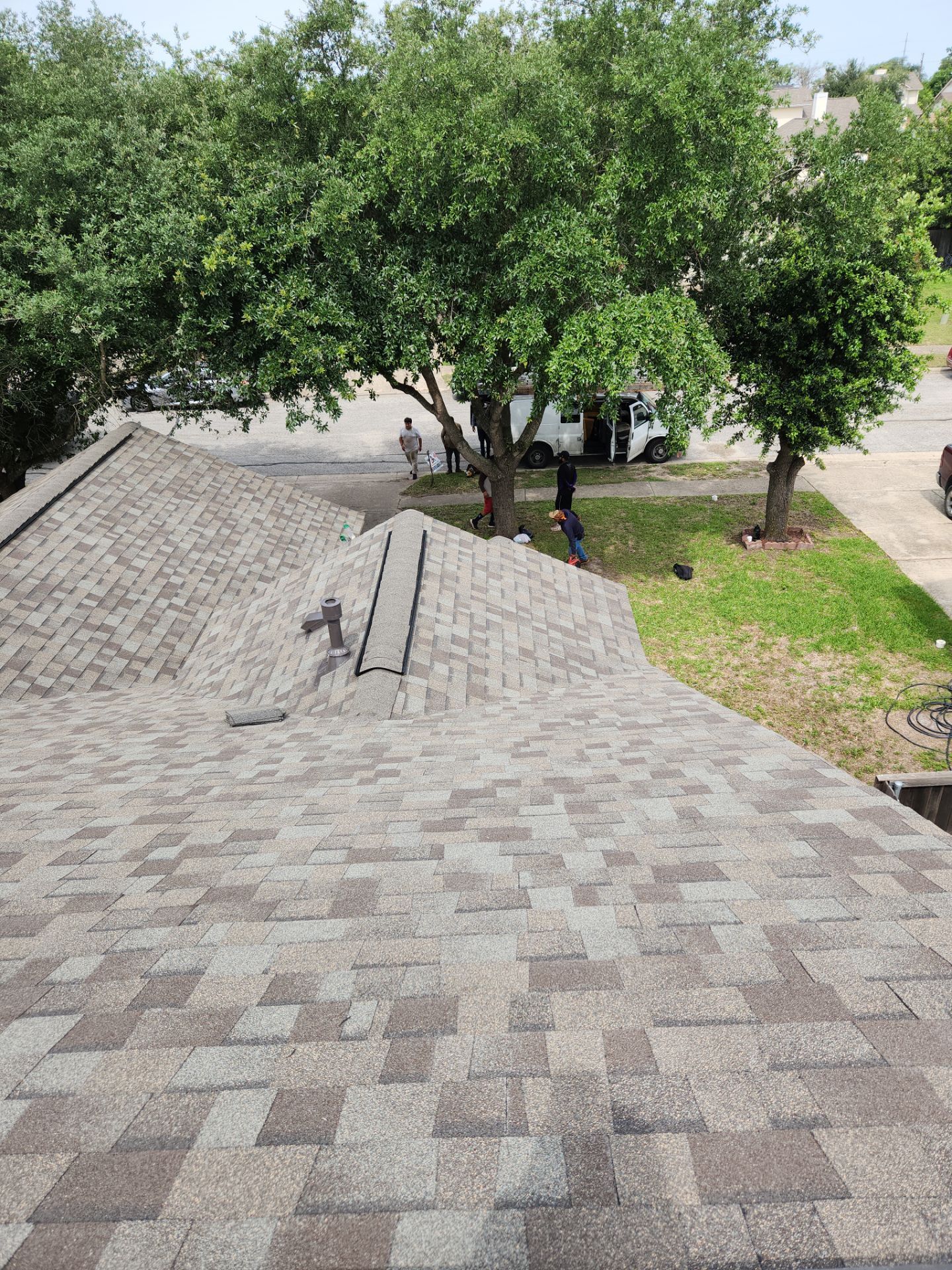 Driftwood - Owens Corning TruDefinition Duration by RoofsOnly.com