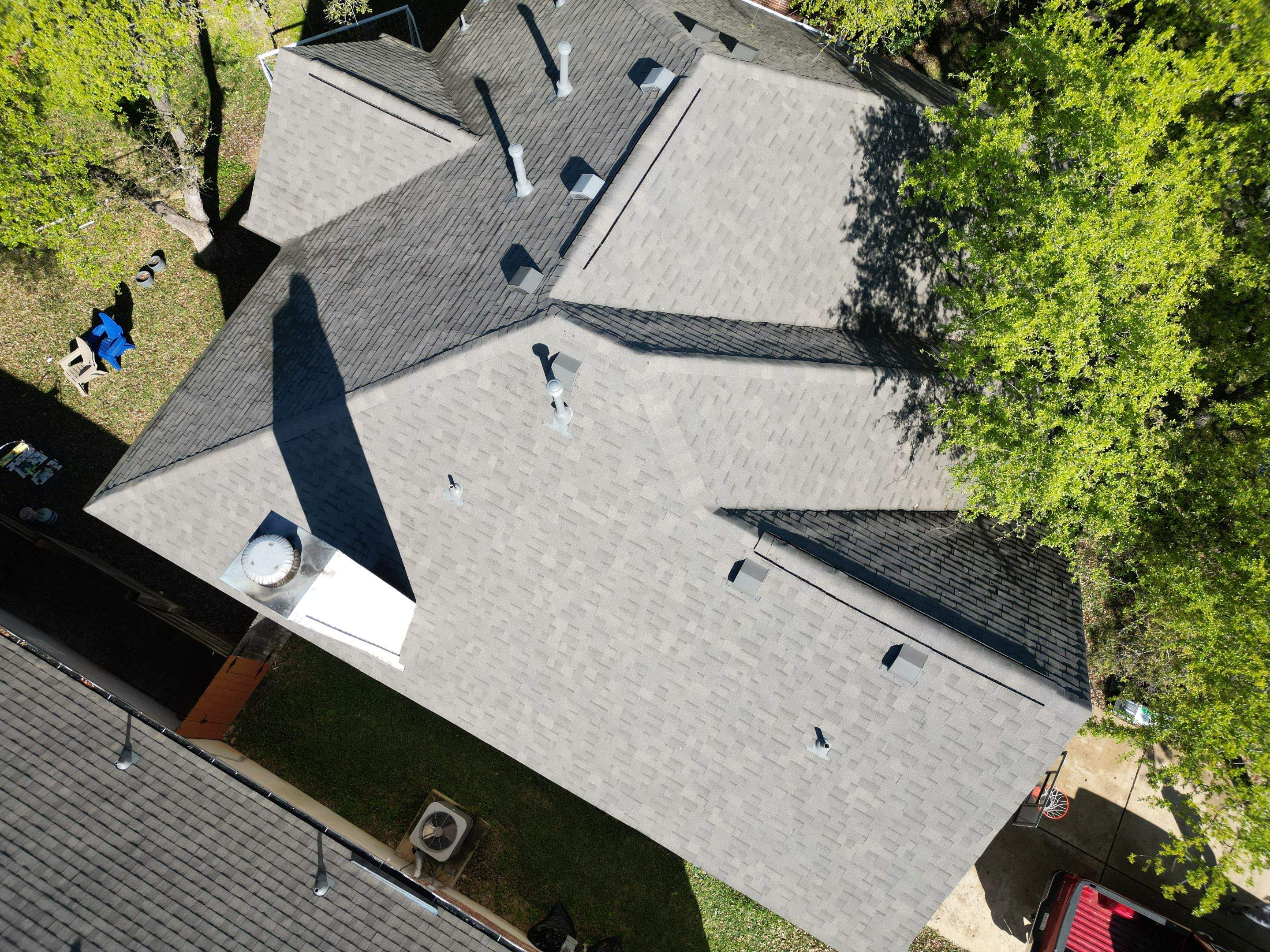 Weathered Wood - Malarkey Highlander by RoofsOnly.com