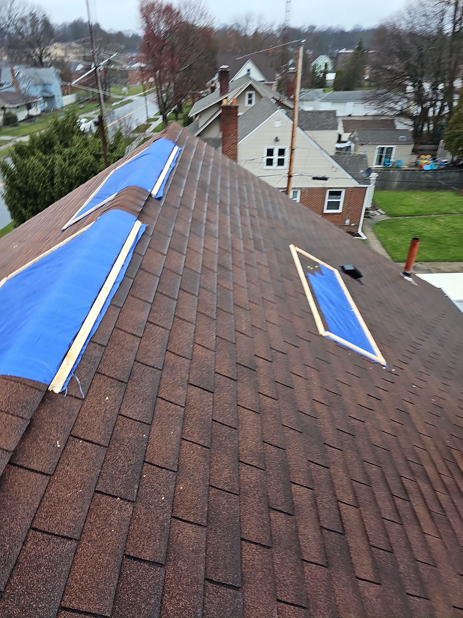 ATLAS PINNACLE COLOR: HEATHERBLEND DRIPE EDGE: WHITE by Eagle Eye Roofing