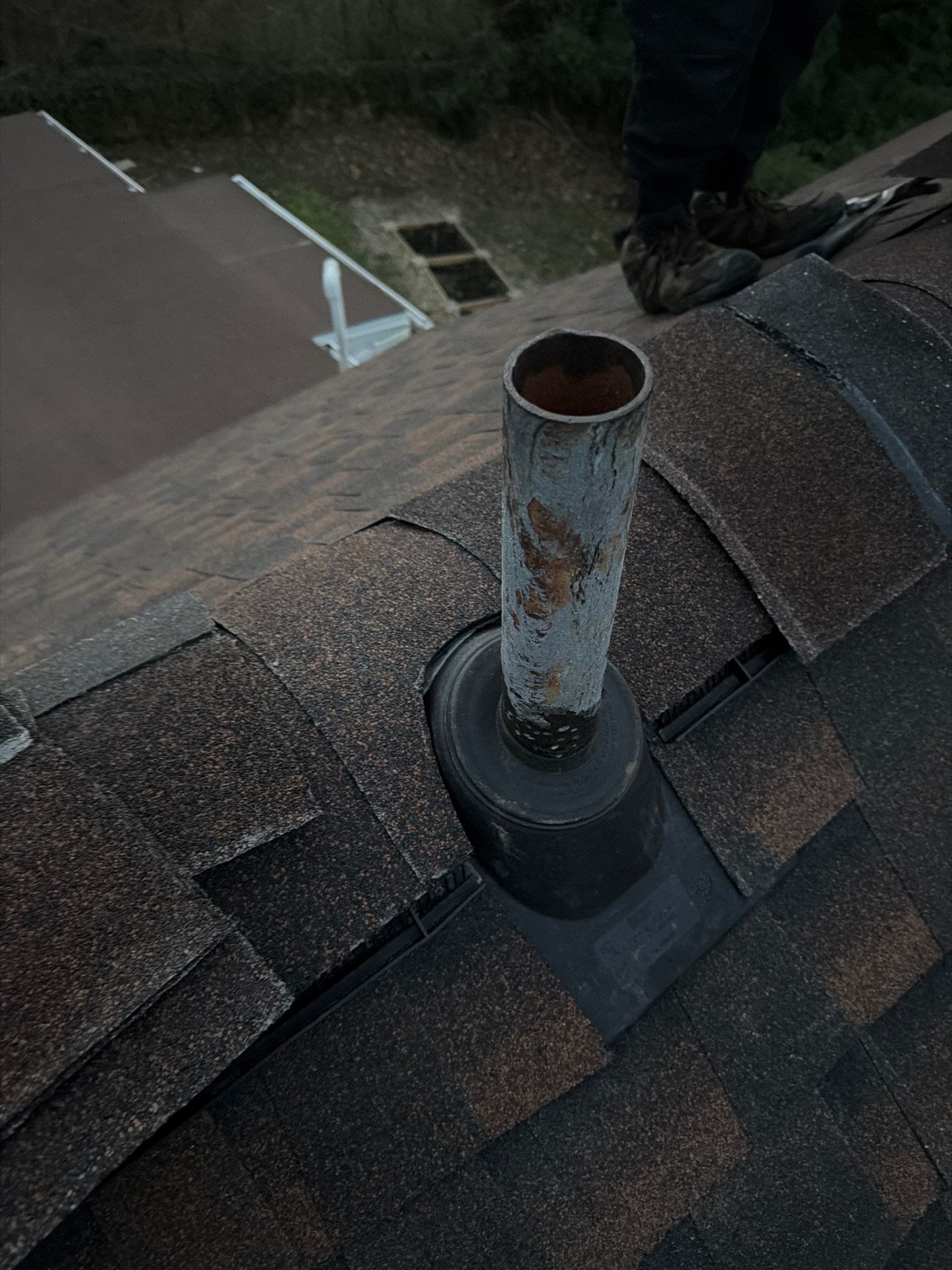 Residential Roofing Installation using GAF TImberline HDZ Hickory by Rainstoppers Roofing