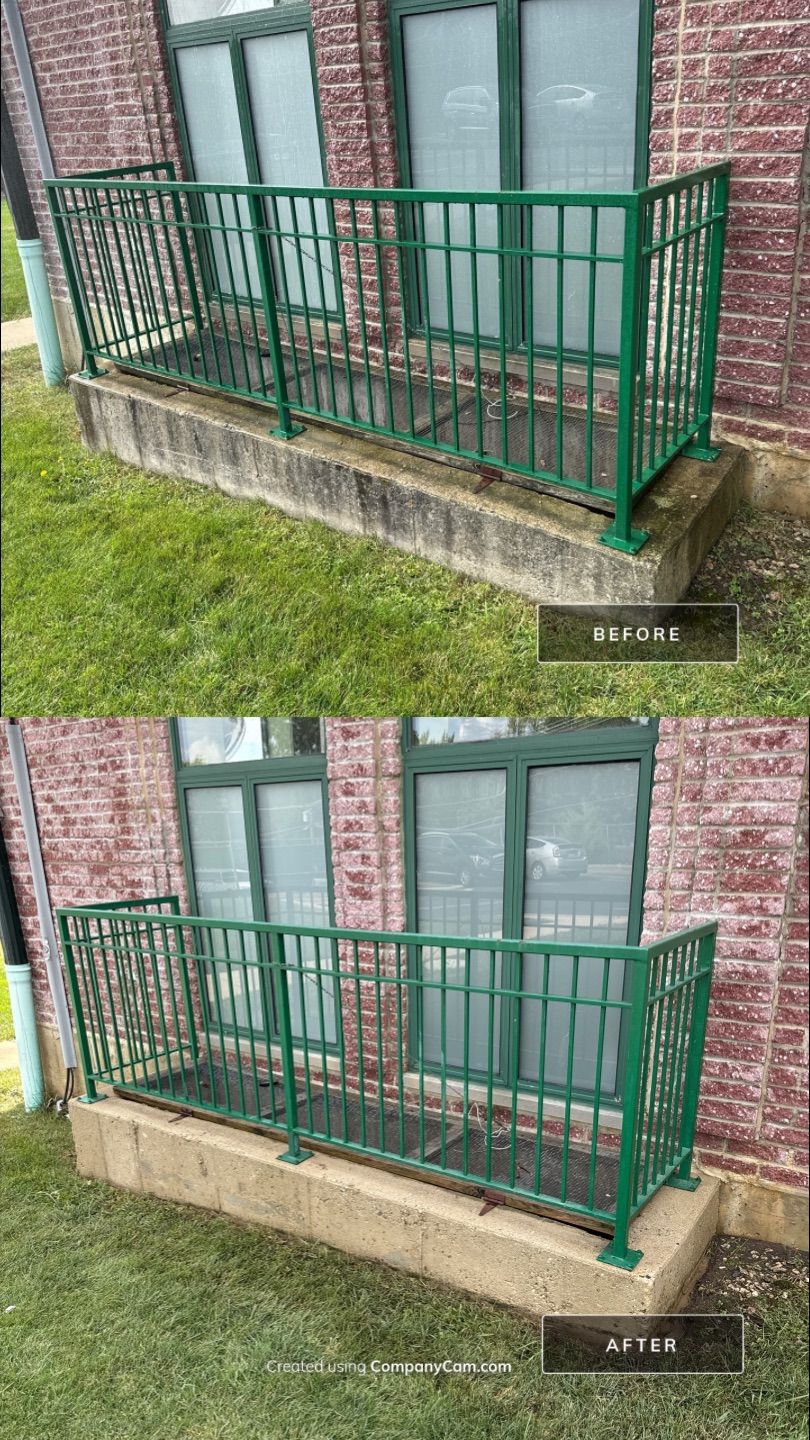 Commercial Exterior Building Wash  by Simmons Power & Soft Washing