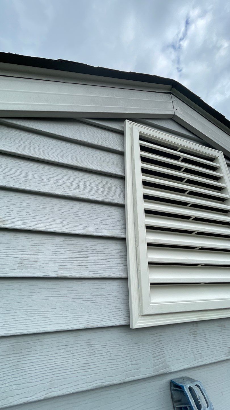 Vinyl Siding and Wall Sheathing Repair in Frederick by Frederick Roof Repair