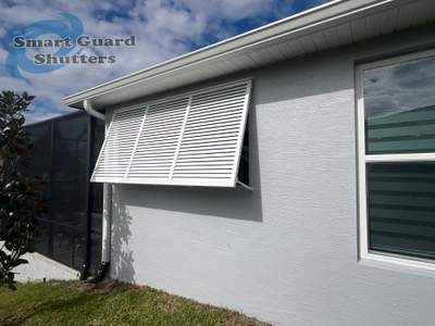 Decorative Bahamas in Signal White