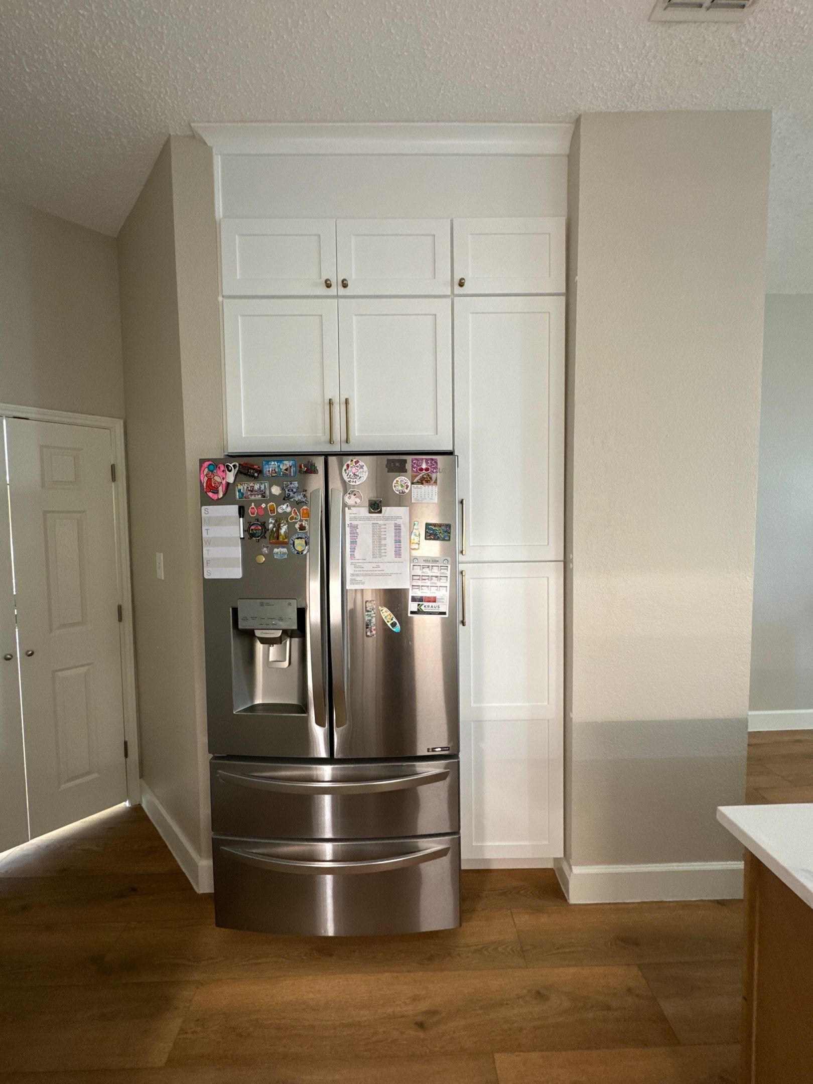 Full-Spectrum Home Makeover: Floor-to-Ceiling Remodel in 25 Days by Tibi Soli LLC