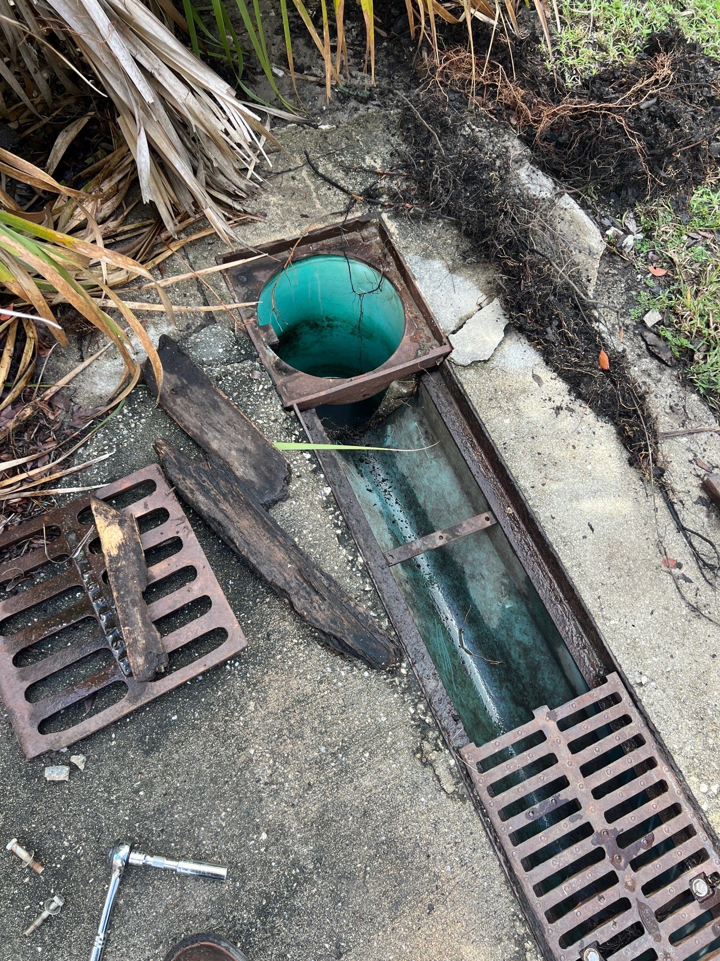 Bonita Springs Commercial Property Stormwater System Maintenance by Don Mar, Inc. Storm Water Solutions