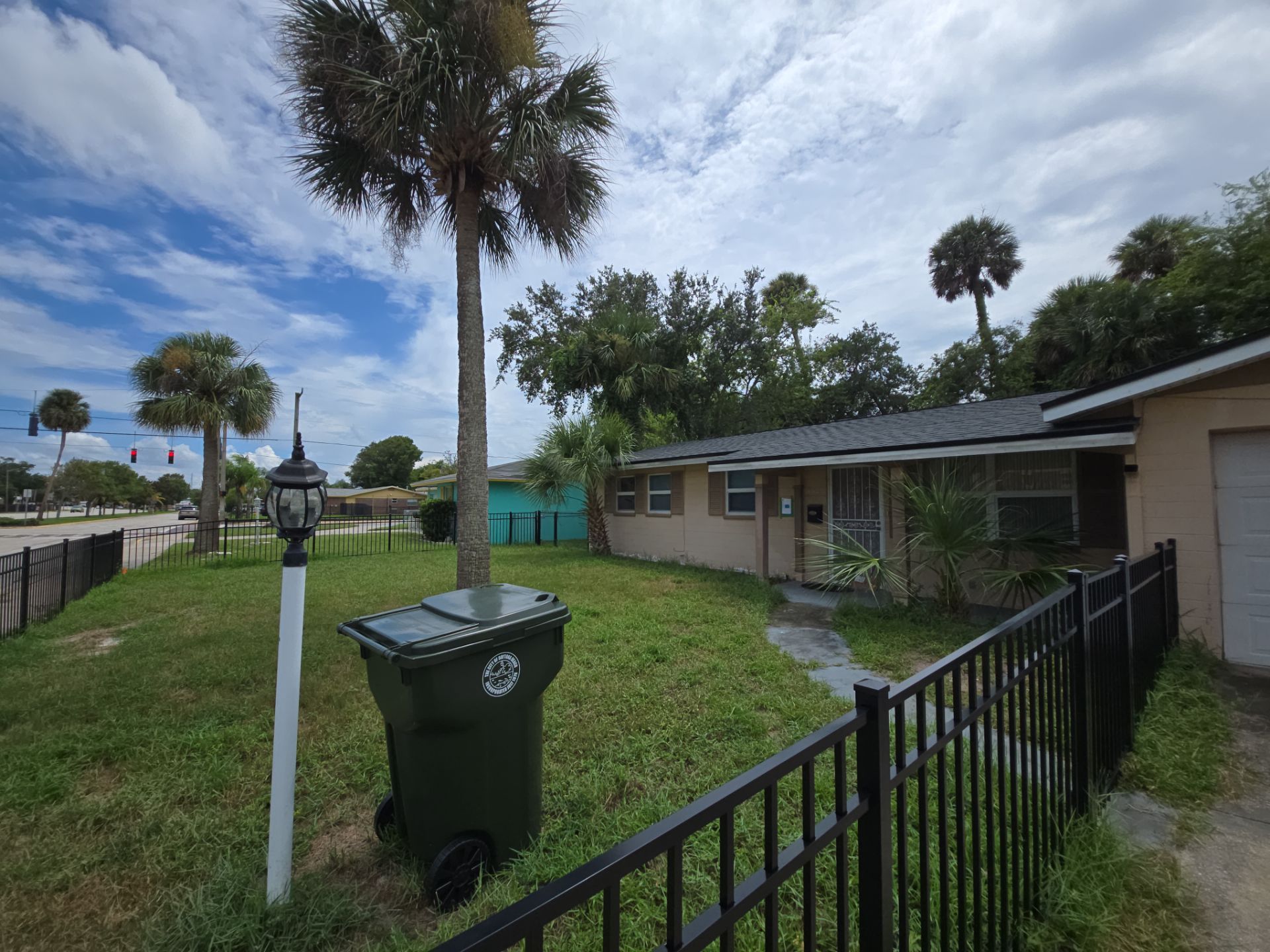 Residential Roof Replacement With Pinnacle Shingles in Daytona Beach by Pinnacle Roofing Group