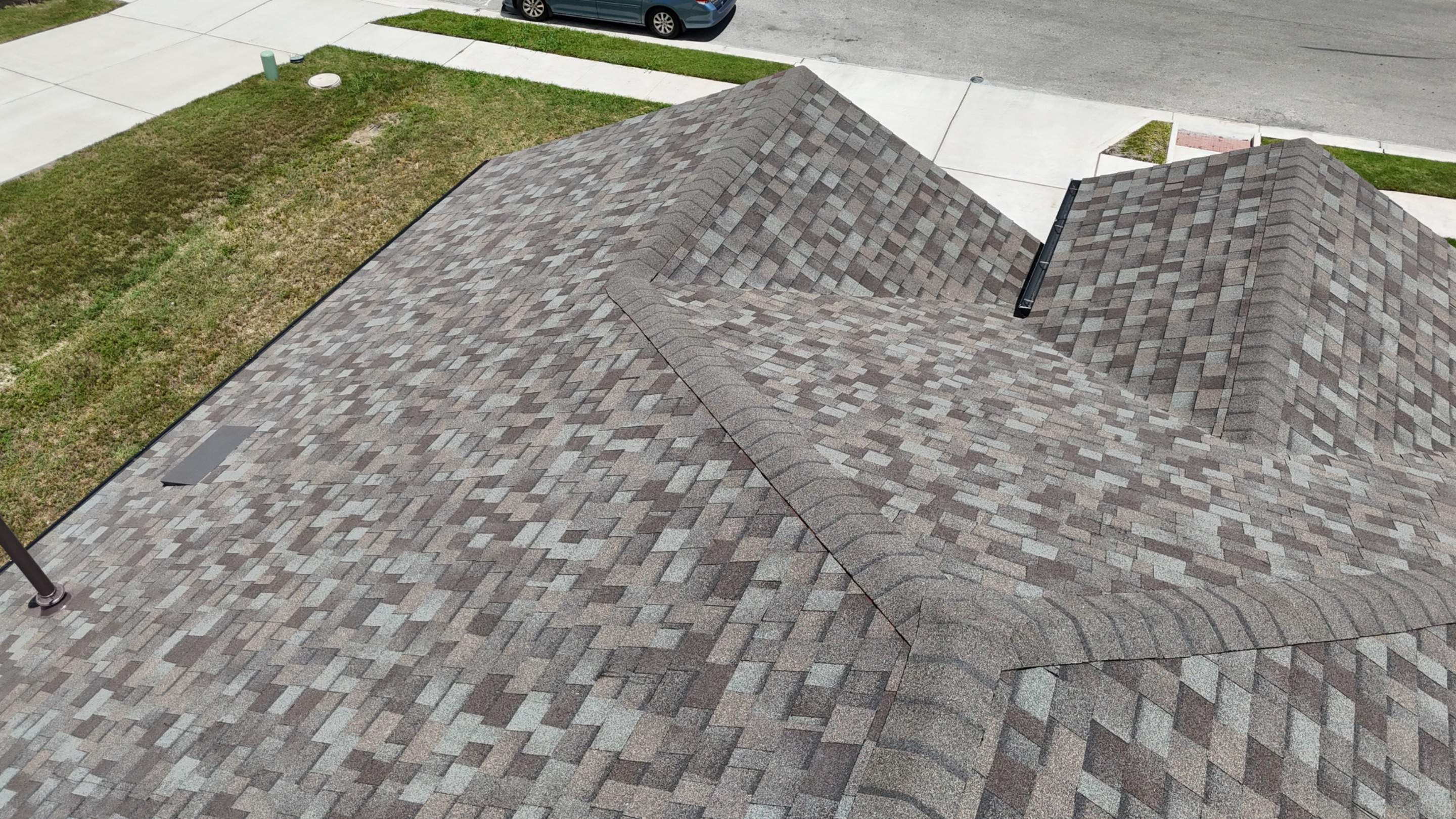 Driftwood - Owens Corning TruDefinition Duration by RoofsOnly.com