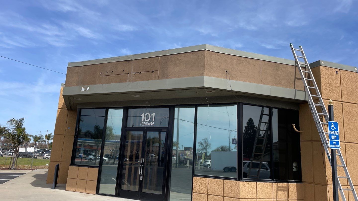 TPO single-ply roofing system using GAF Everguard 60 mil by Straight Edge Roofing Inc