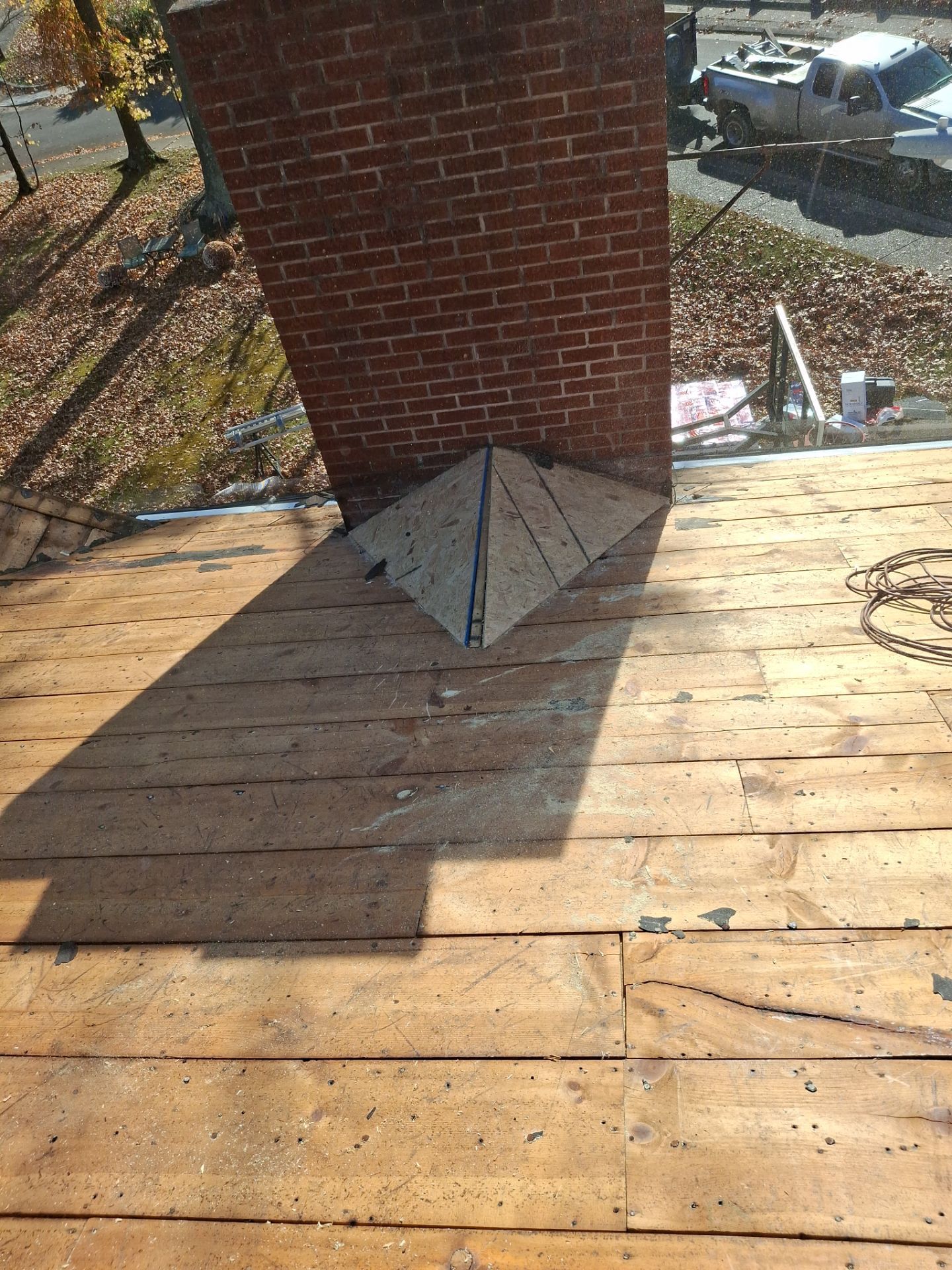 Residential Roofing Installation using GAF Timberline HDZ Charcoal by Rainstoppers Roofing