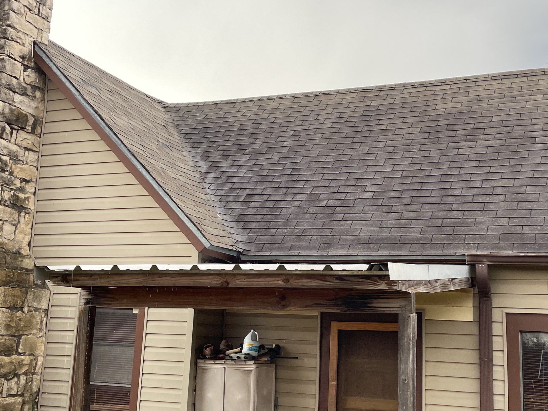 Residential Roofing Installation using ATLAS Pinnacle Pristine Shingles by Harvey Roofing & Construction