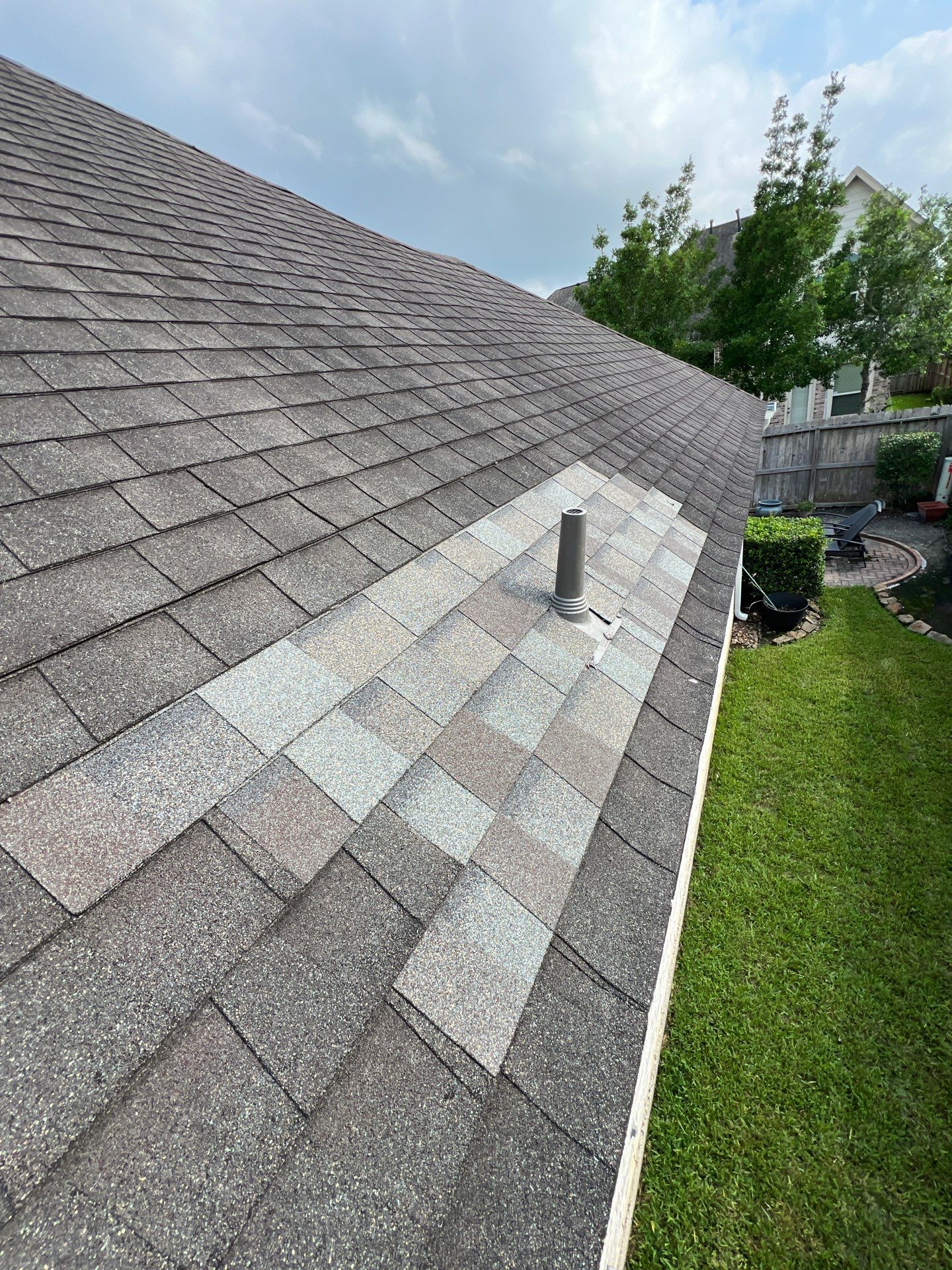 Hail Damage using Owen's Corning Duration (Lifetime) Shingles by Roof Repair Company