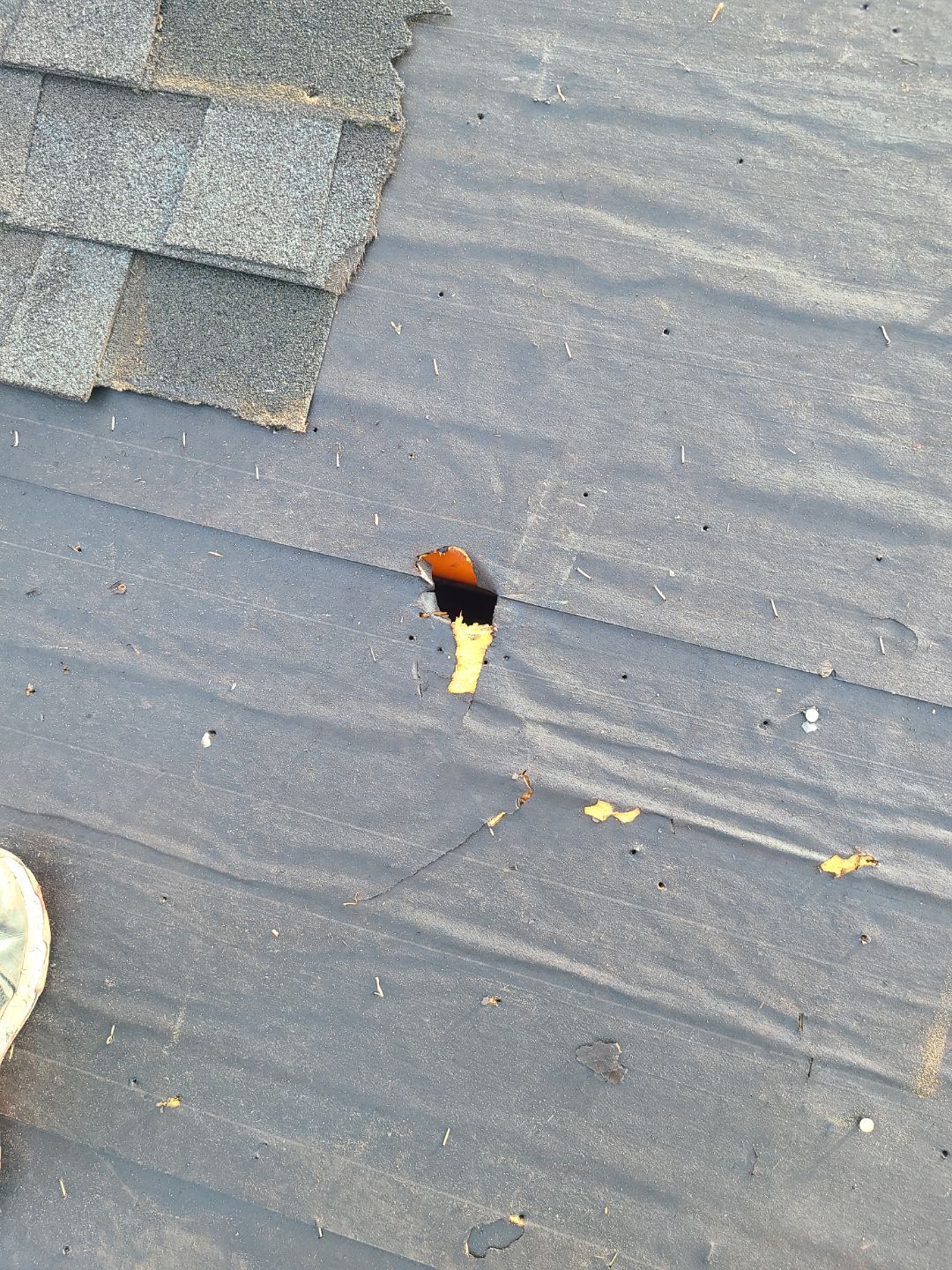 Manassas Landmark Pro Roof in Max Def Charcoal Black by RM Banning, Inc.