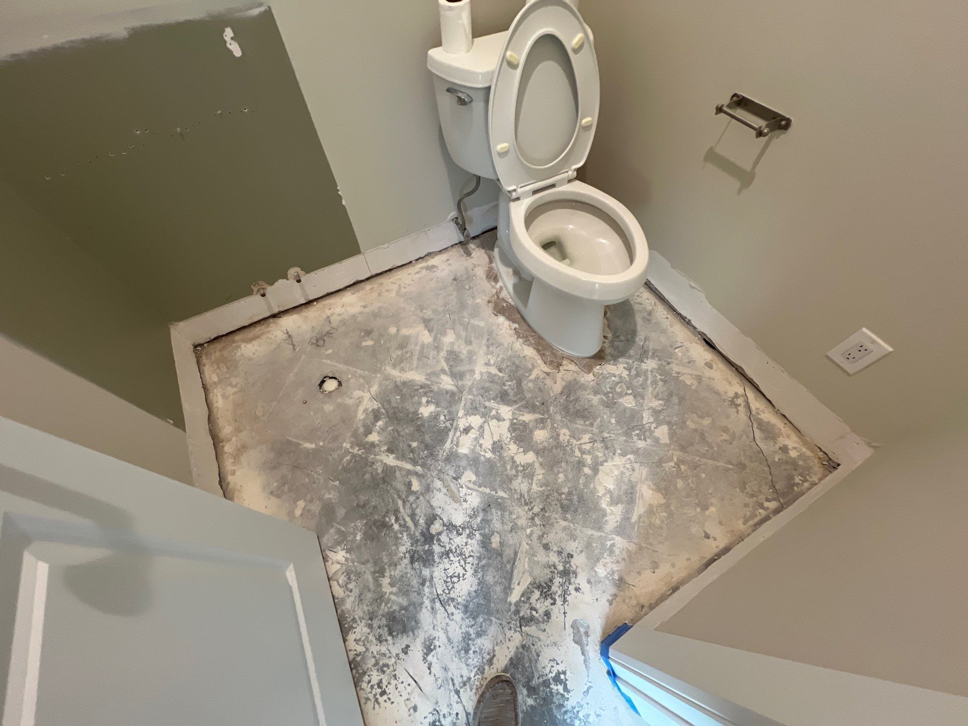 Pine Ridge Estates Master Bath Remodel by Naples Flooring Boutique