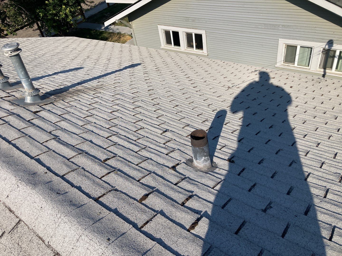 Nampa ID., single level Investment Property Roofing Installation using Owens Corning Oakridge in Peppermill Grey by ID Roofing LLC