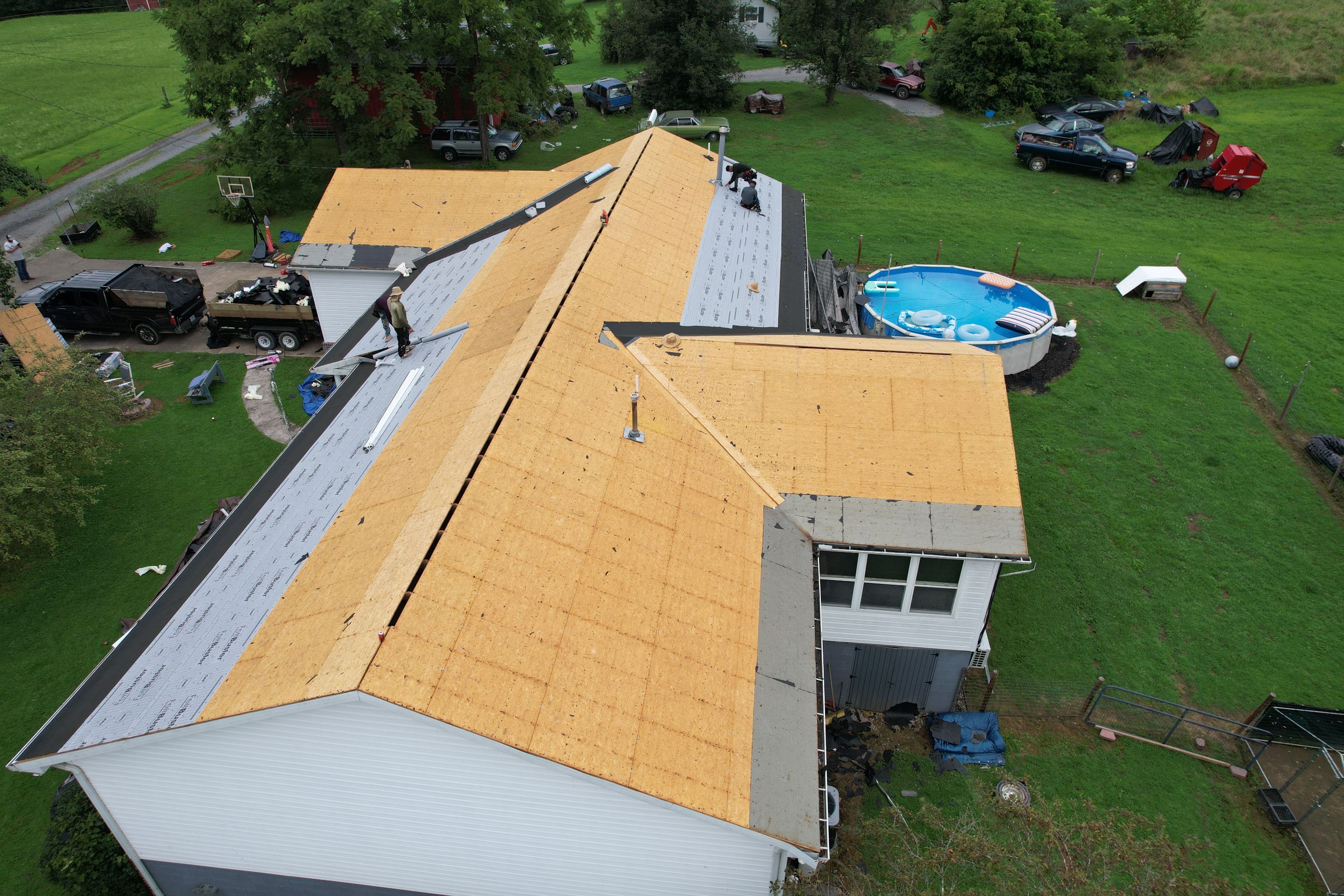 Residential Roofing Installation using GAF Timberline HDZ Charcoal by Rainstoppers Roofing