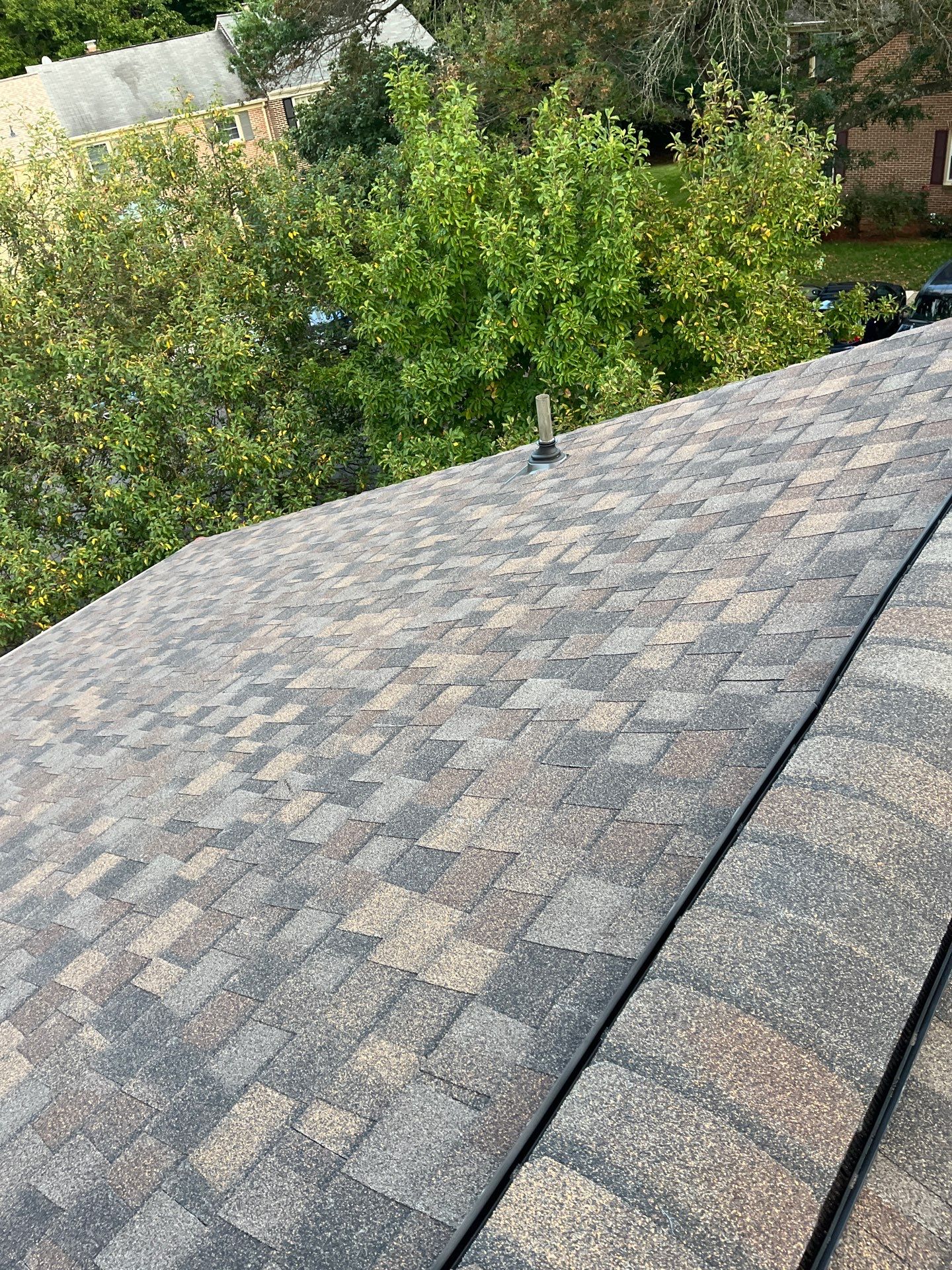 Springfield: Roof Replacement with Landmark Pro Designer Shingles in Max Def Shenandoah by RM Banning, Inc.