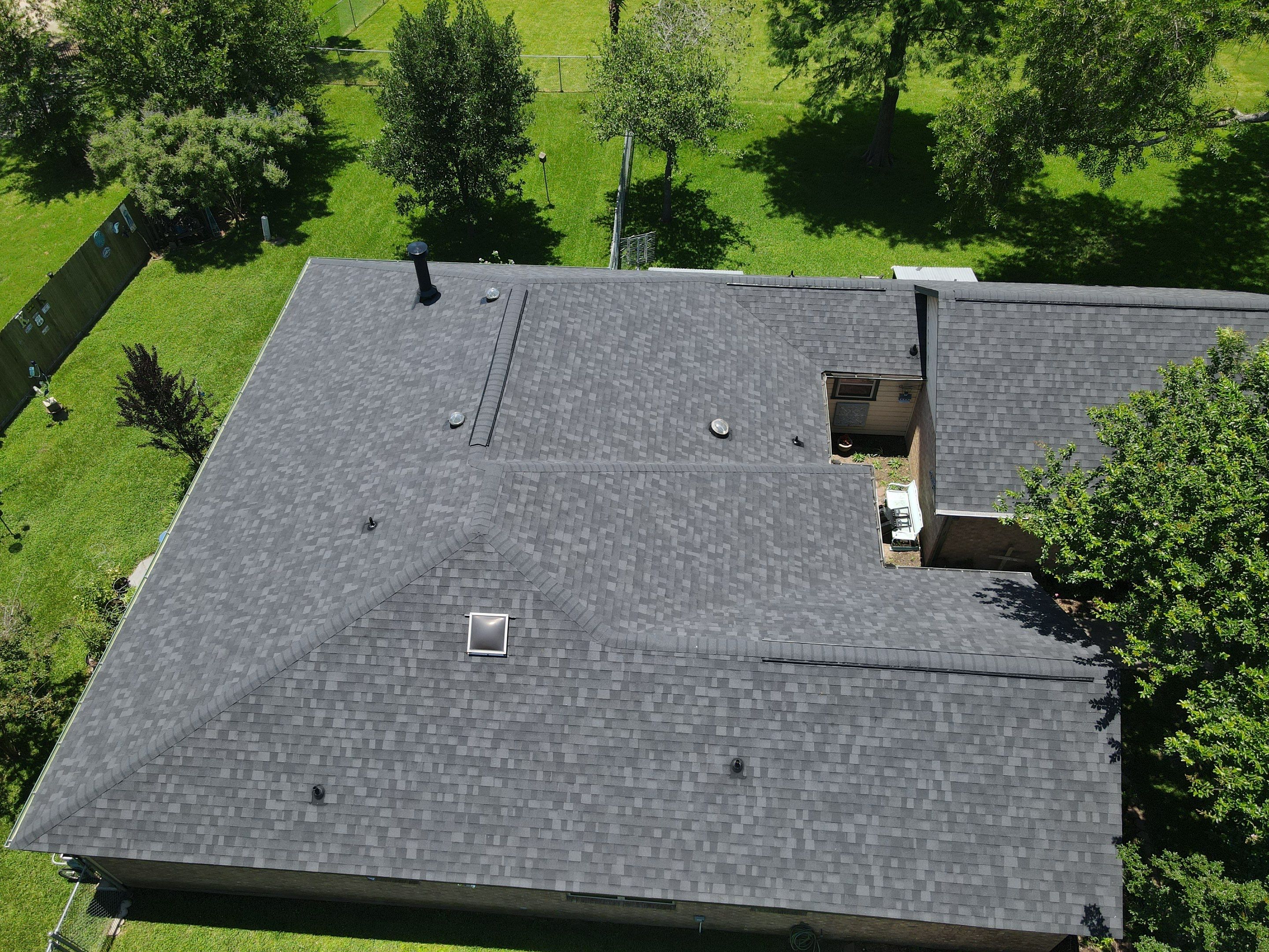 Residential Roofing Installing using Owens Corning Duration by Roof Concepts Construction