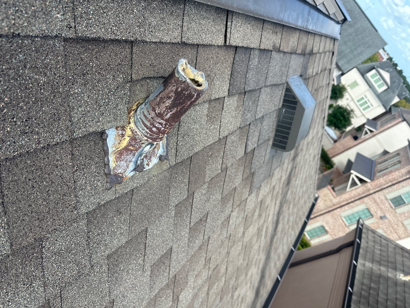Hail Damage using Owen's Corning Duration (Lifetime) Shingles by Roof Repair Company