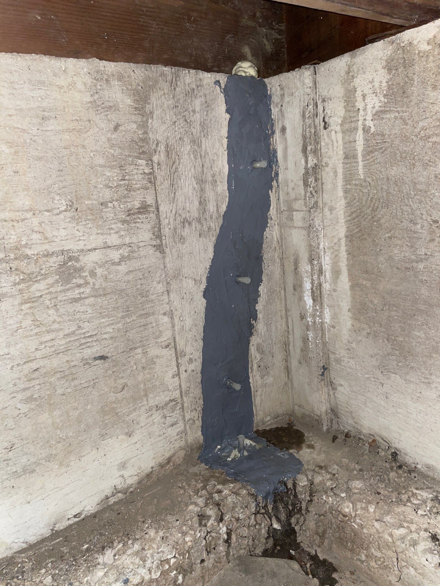 Cracks- Palos Park by Area Wide Waterproofing