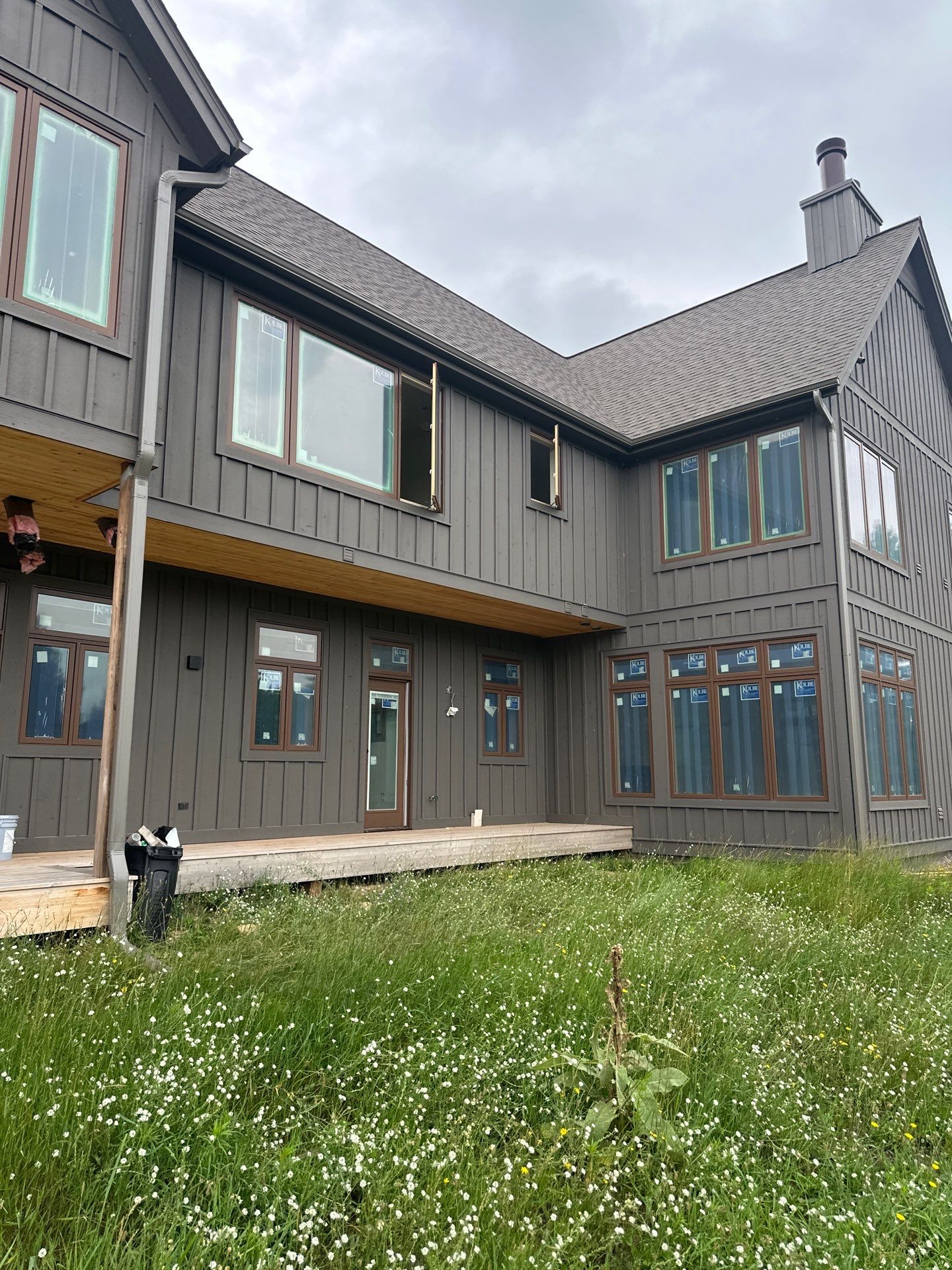 Seamless Gutter and Downspout Installation in Bellaire by Rainbow Seamless Systems