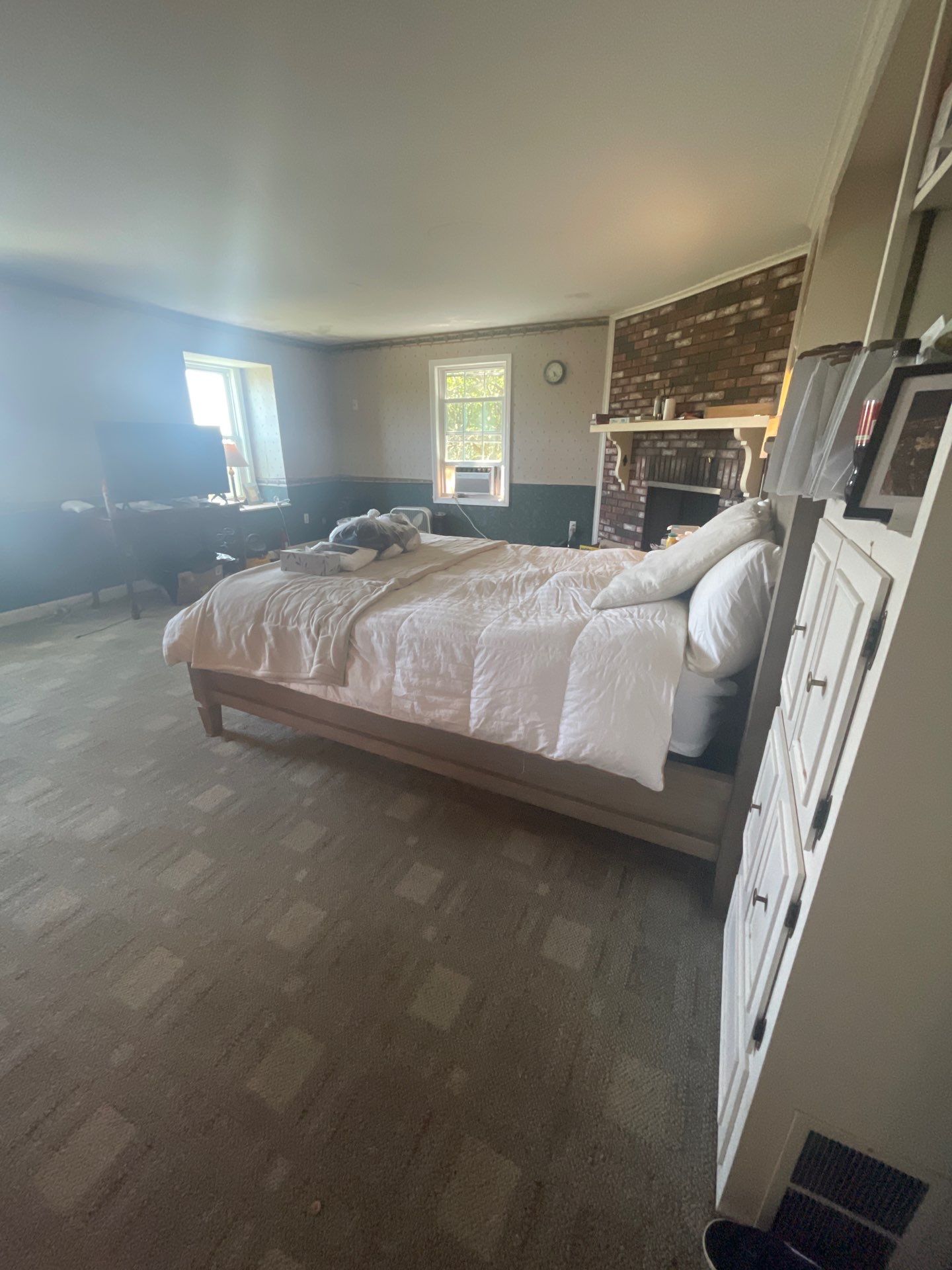Project in North Smithfield by Mg House Cleaning