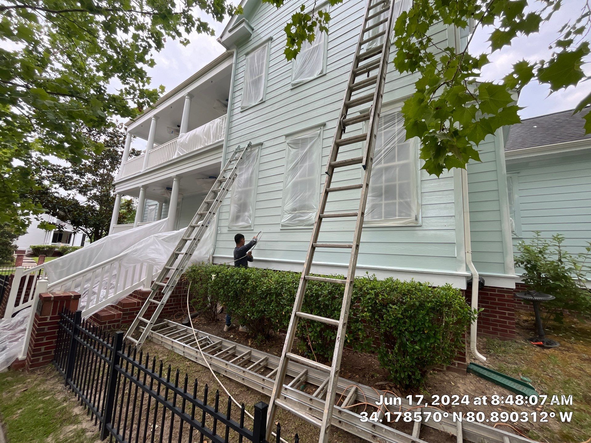 Geaux2Guy Rescues the Room: Restoring a Structurally Failed Wall (Columbia, SC) by Thompson Industrial