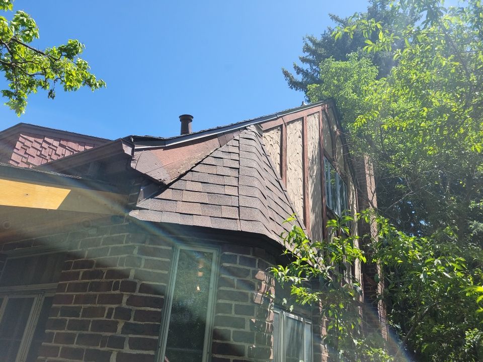 Residential Roofing Installation using Owens Corning TruDefinition Duration STORM by A to Z Roofing