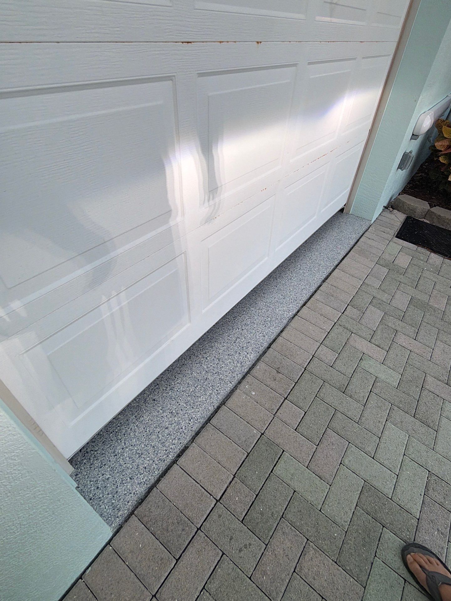 “Tidal Wave” Garage Floor in Key Colony Beach, FL by Tropical Epoxy Coatings & Creations LLC 