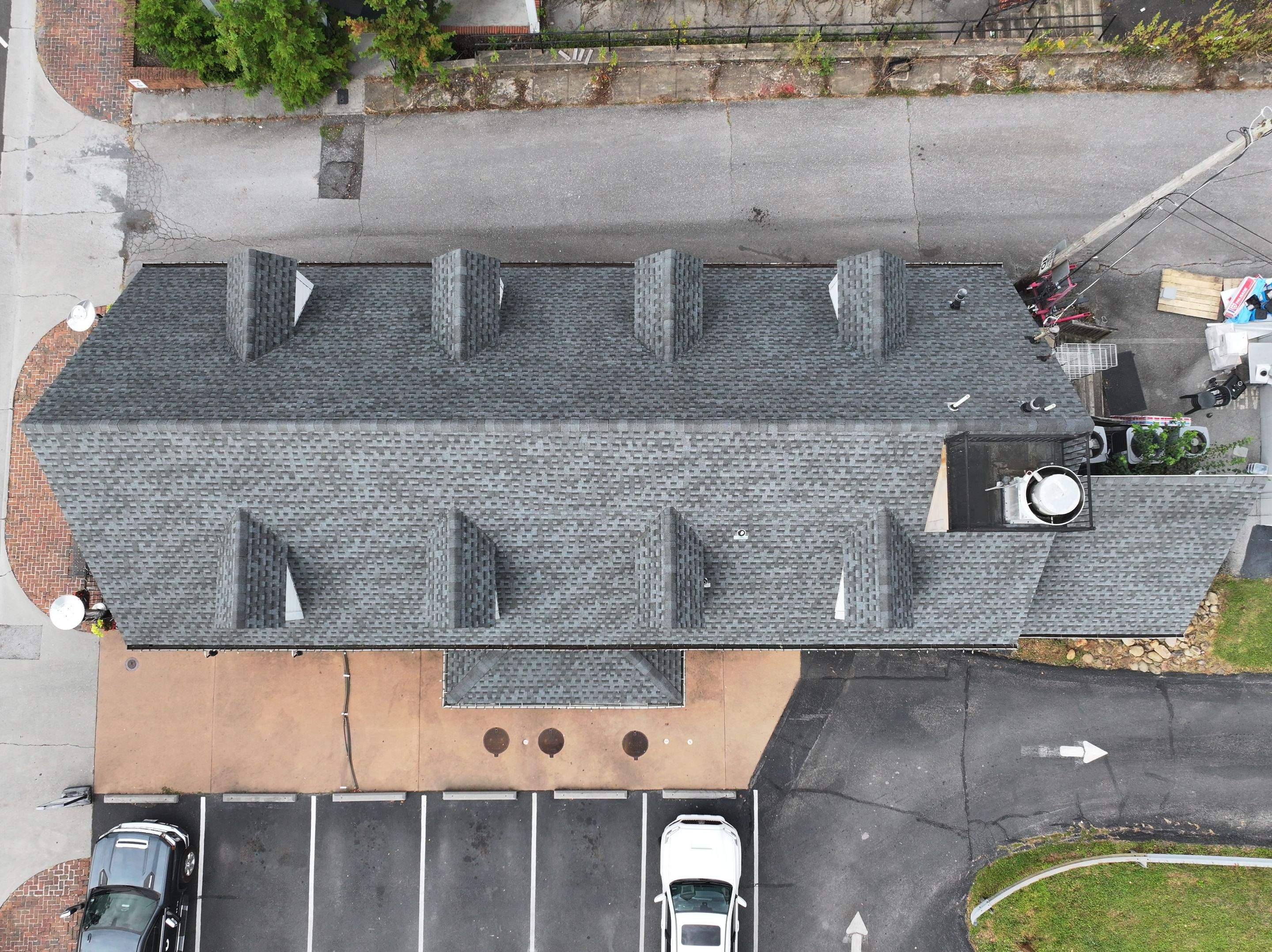 Ellis Commercial Building by Omnia Roofing