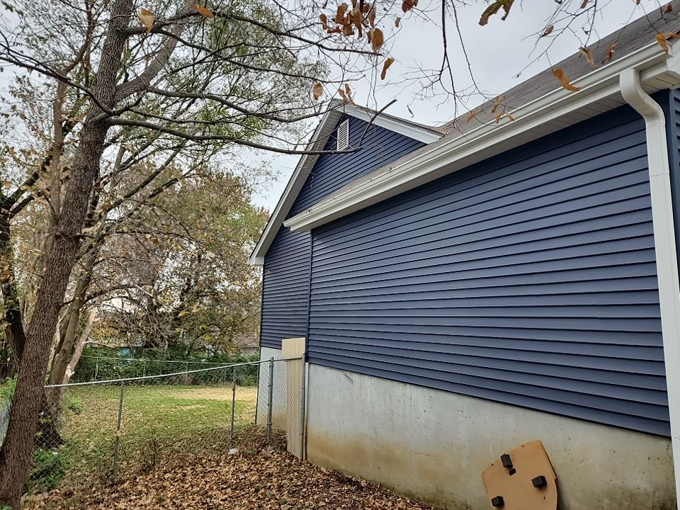 Siding Installation using Market Square by EEC  Windows, Siding & Roofing 