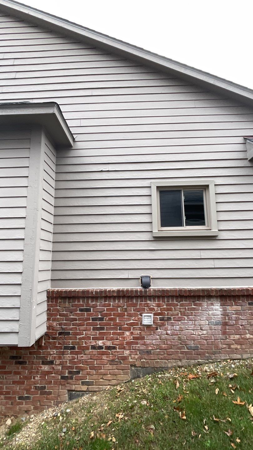 Siding Replacement using CertainTeed Monogram D5 Clapboard by 180 Contractors