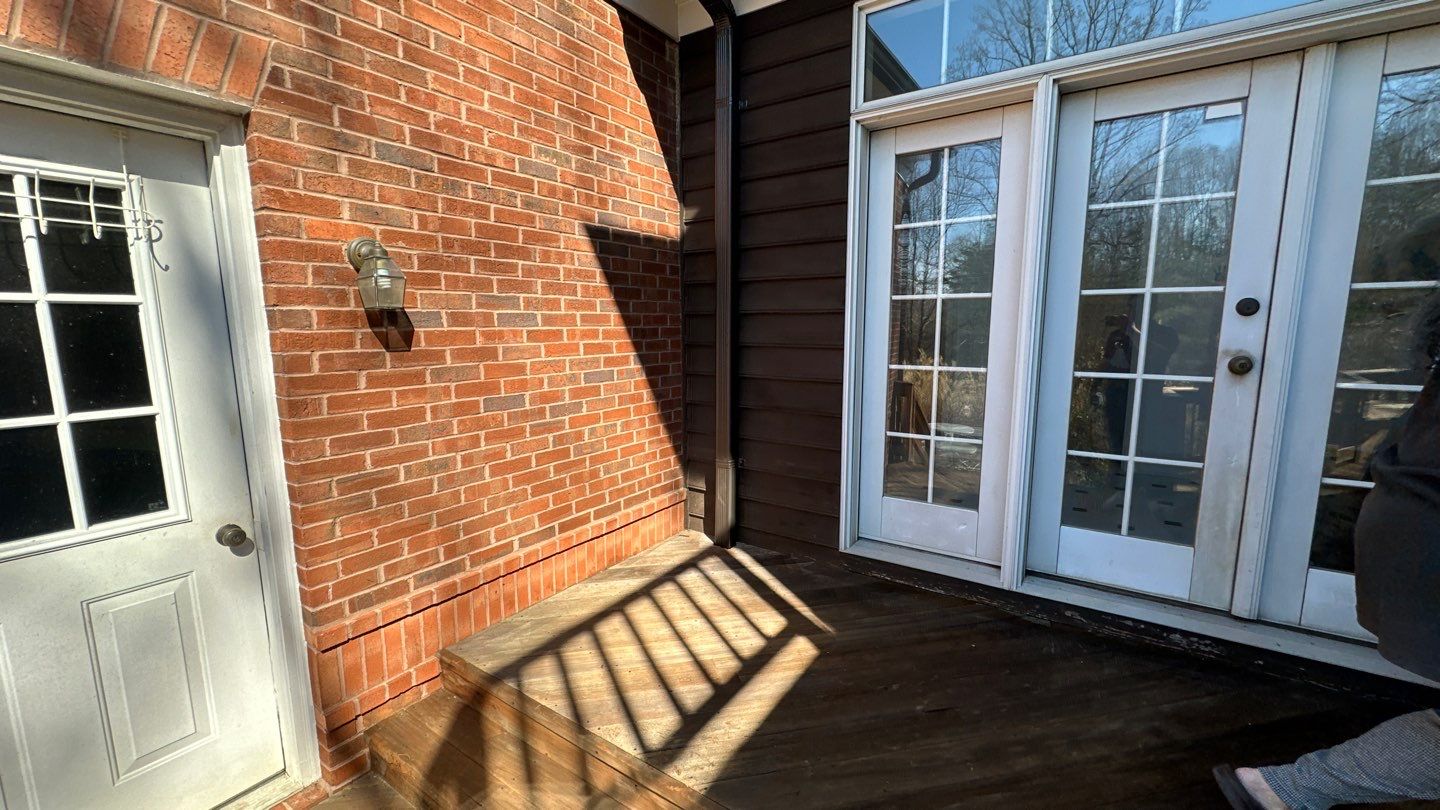 Clifton Multi-Trade Restoration: DaVinci Single Width Slate in Slate Black by RM Banning, Inc.