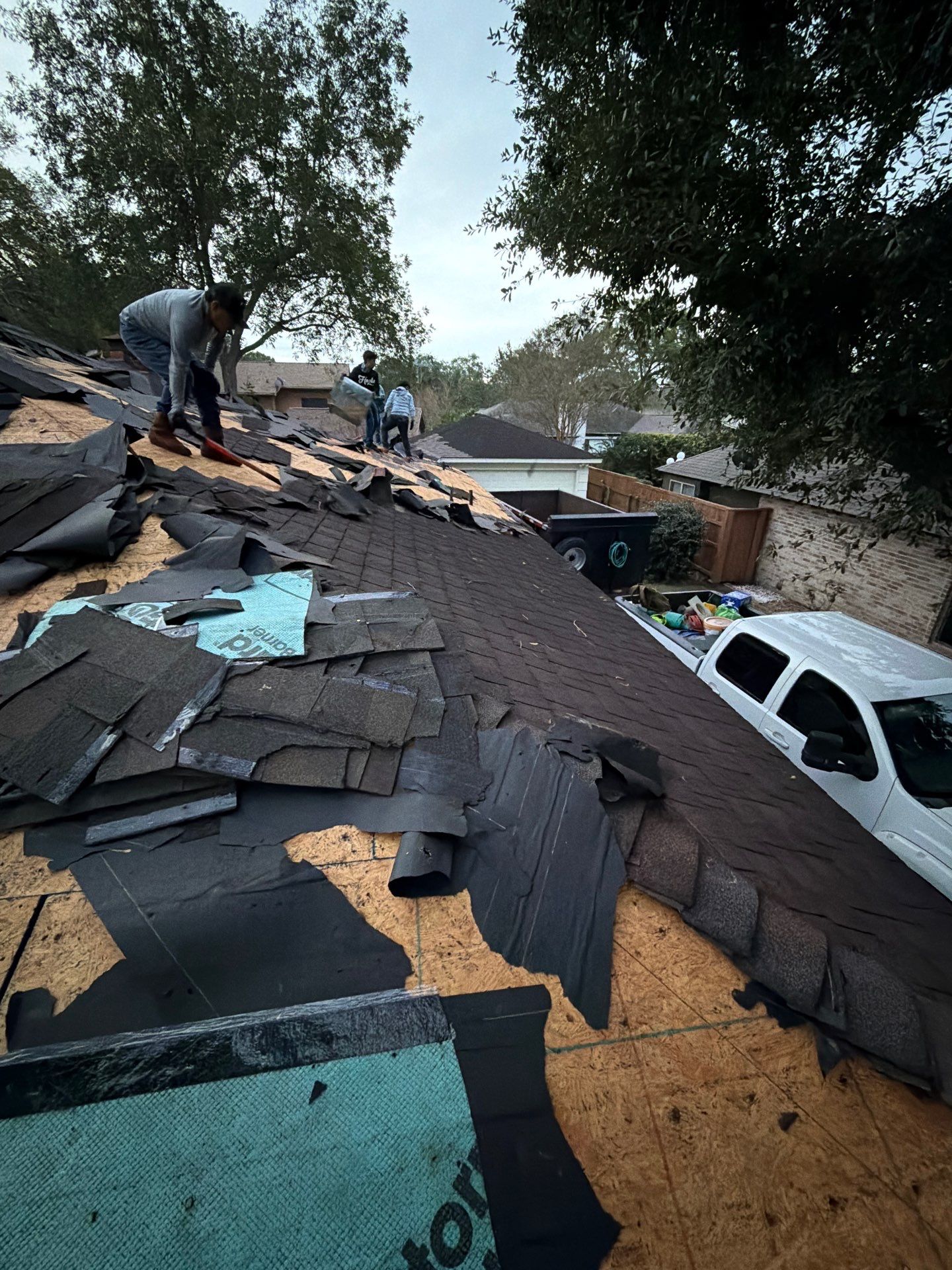 Roof Replacement in Clear Lake, Tx by Recon Roofing