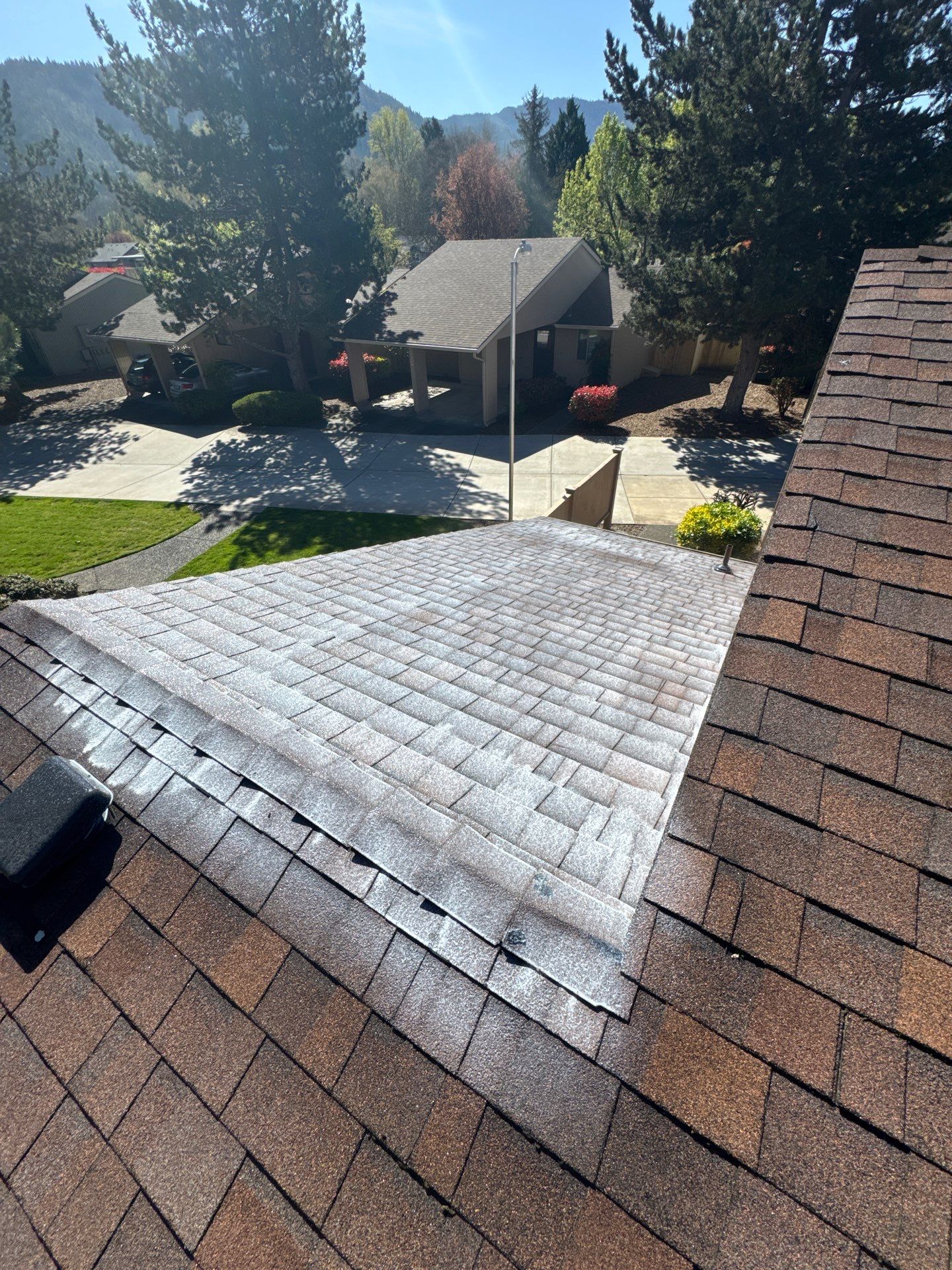 Project in Grants Pass by Roof Maxx of Grants Pass